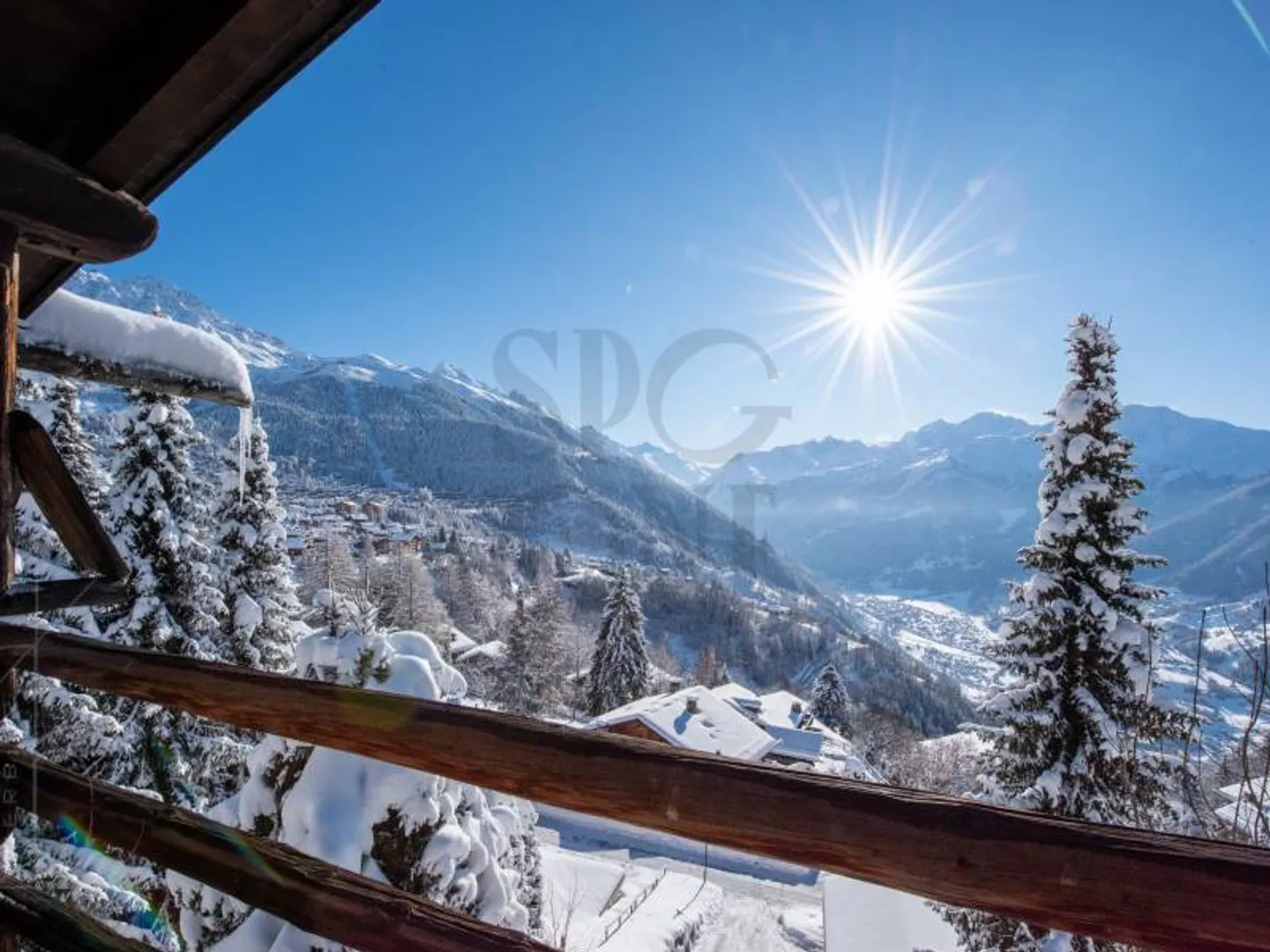Chalet avec Vue Époustouflante - Photo 4 sur 12