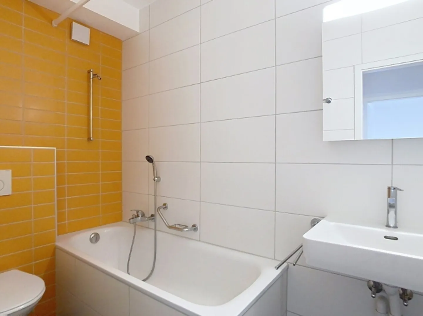 «CHARMANTE 3-ZIMMER-WOHNUNG» - Foto 6 von 13