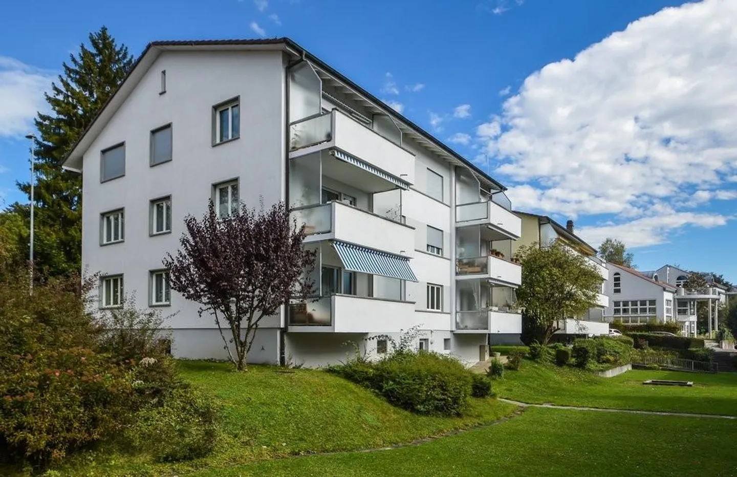 Sonnige 4-Zimmer-Wohnung in Muri b. Bern - Foto 1 von 8