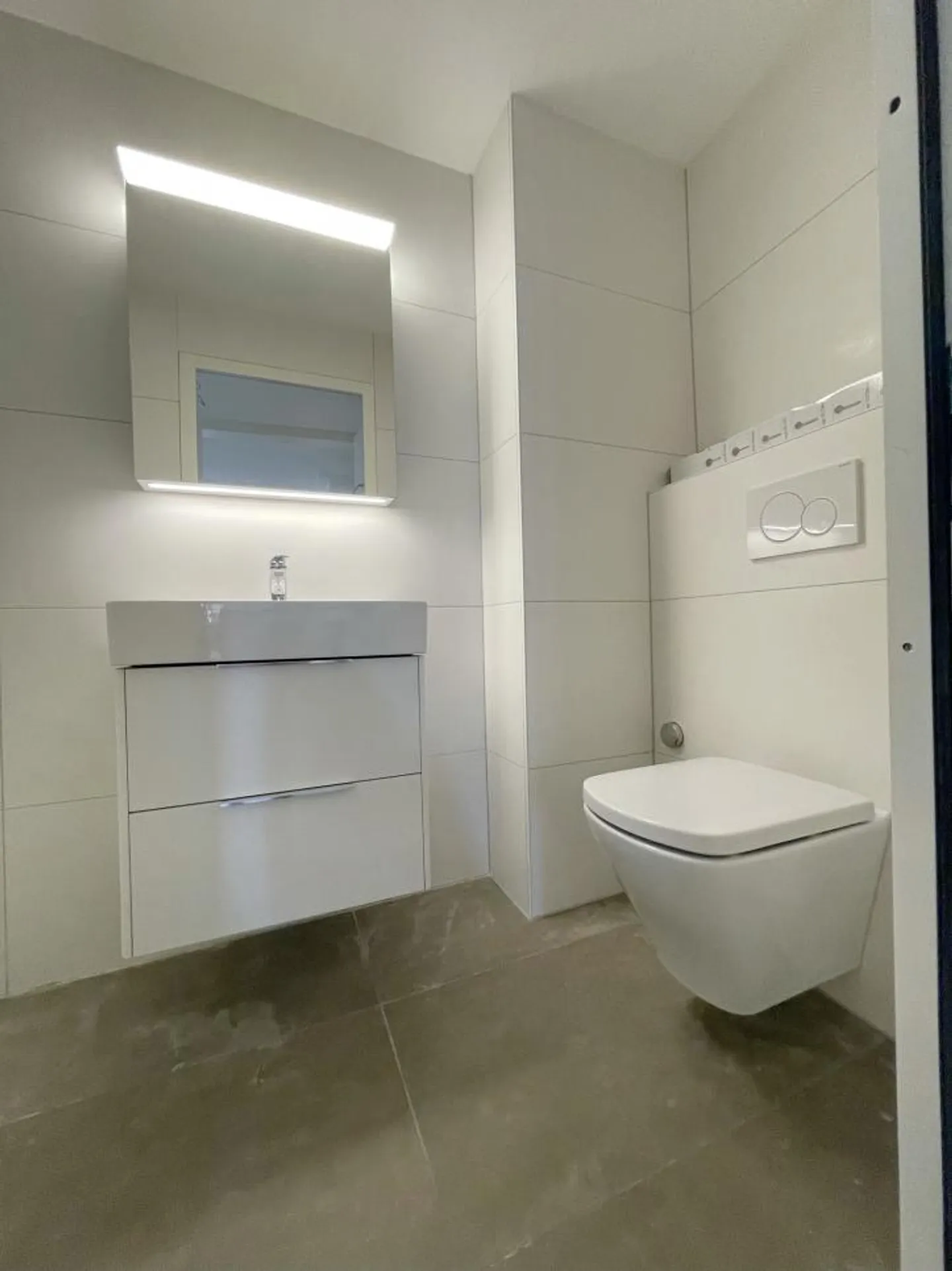 Bell'appartamento ristrutturato di 2,5 stanze - Foto 7 di 7