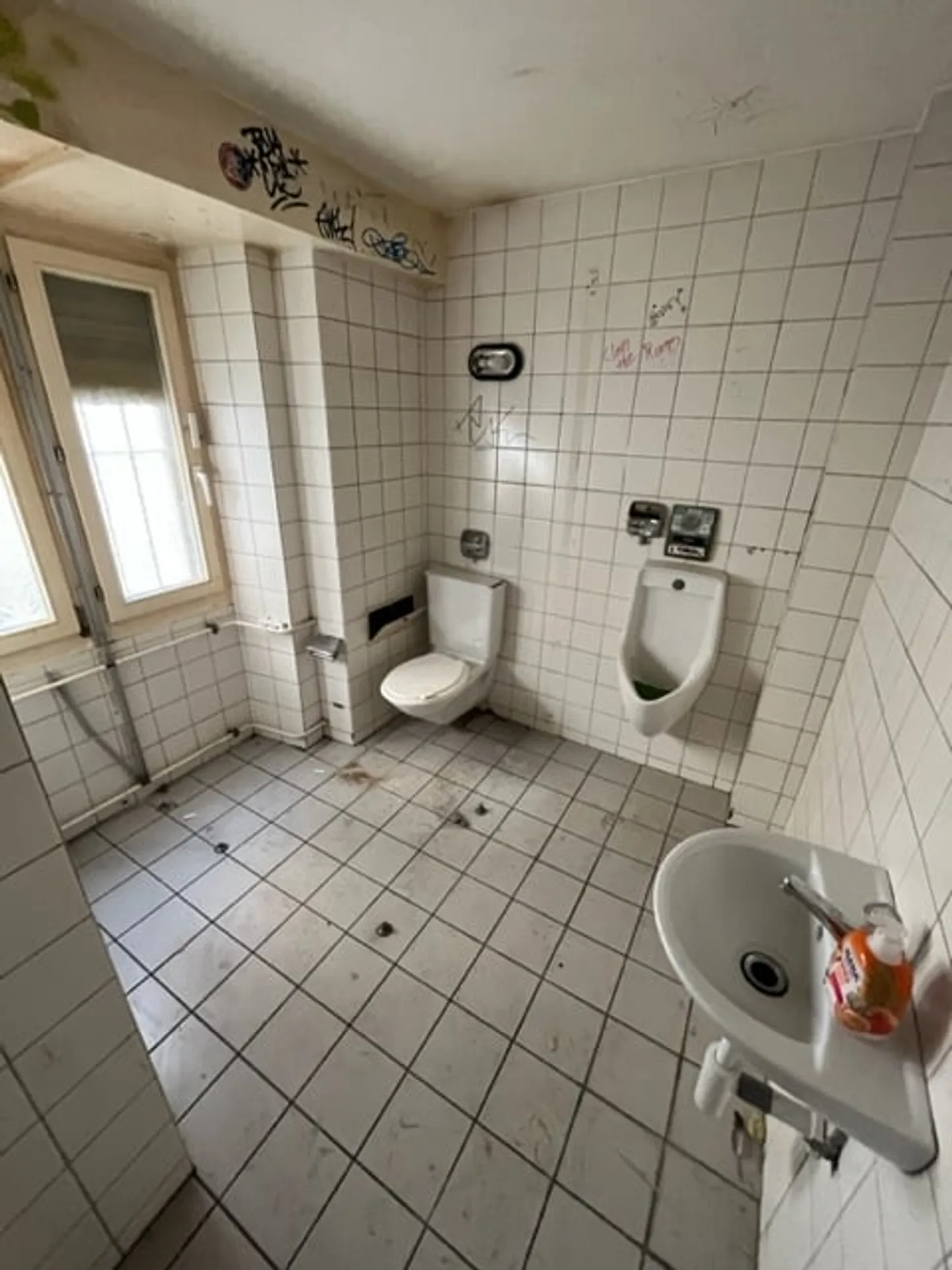 Unique Gastronomy Space in the Heart of Solothurn - Photo 17 of 21