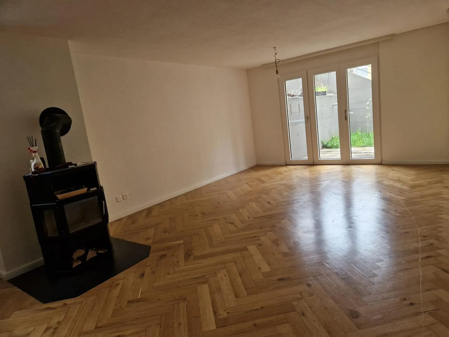 Paradiso Abitativo Spazioso di 5.5 Stanze - Foto 2 di 11