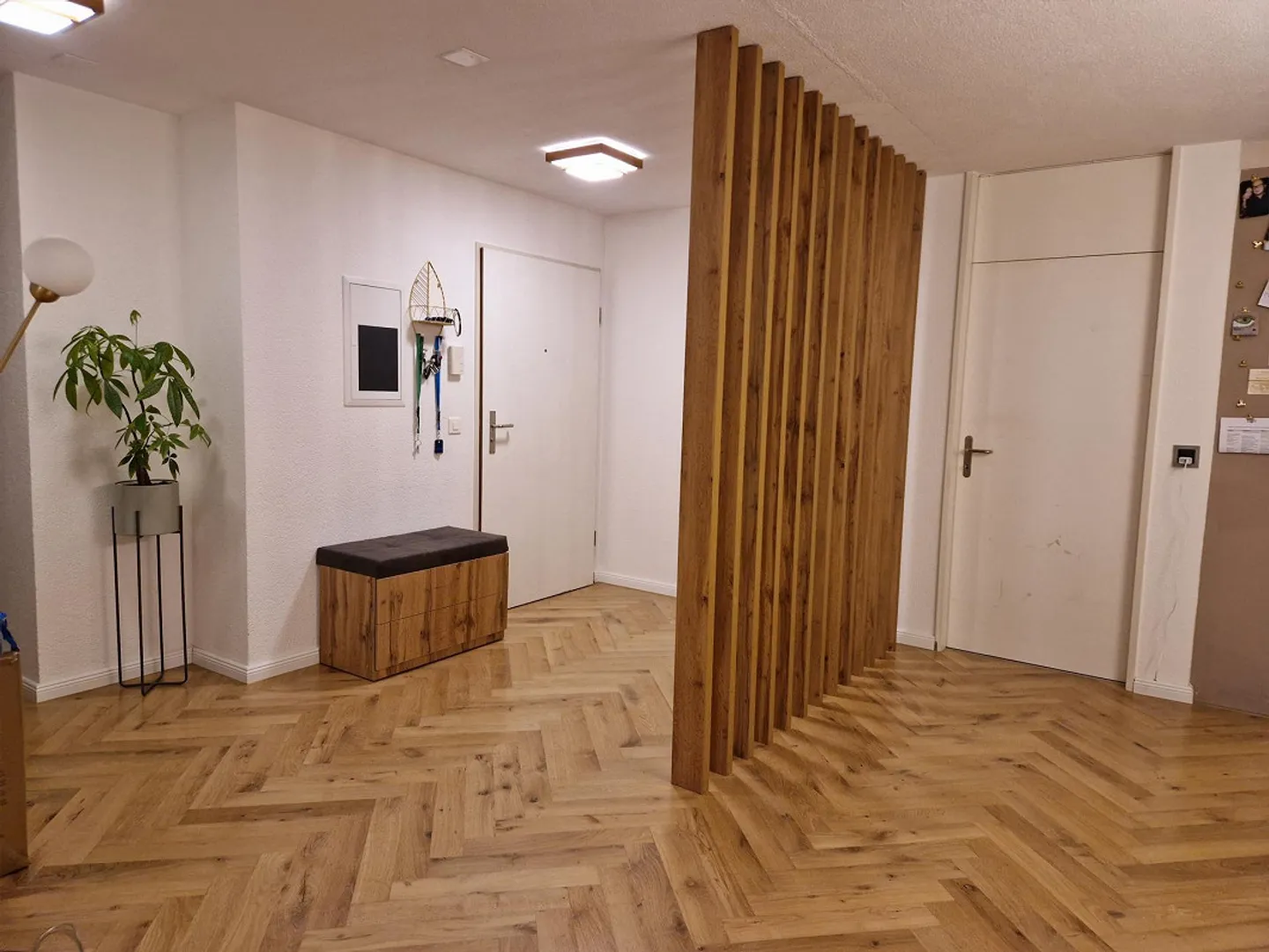 Paradiso Abitativo Spazioso di 5.5 Stanze - Foto 3 di 11