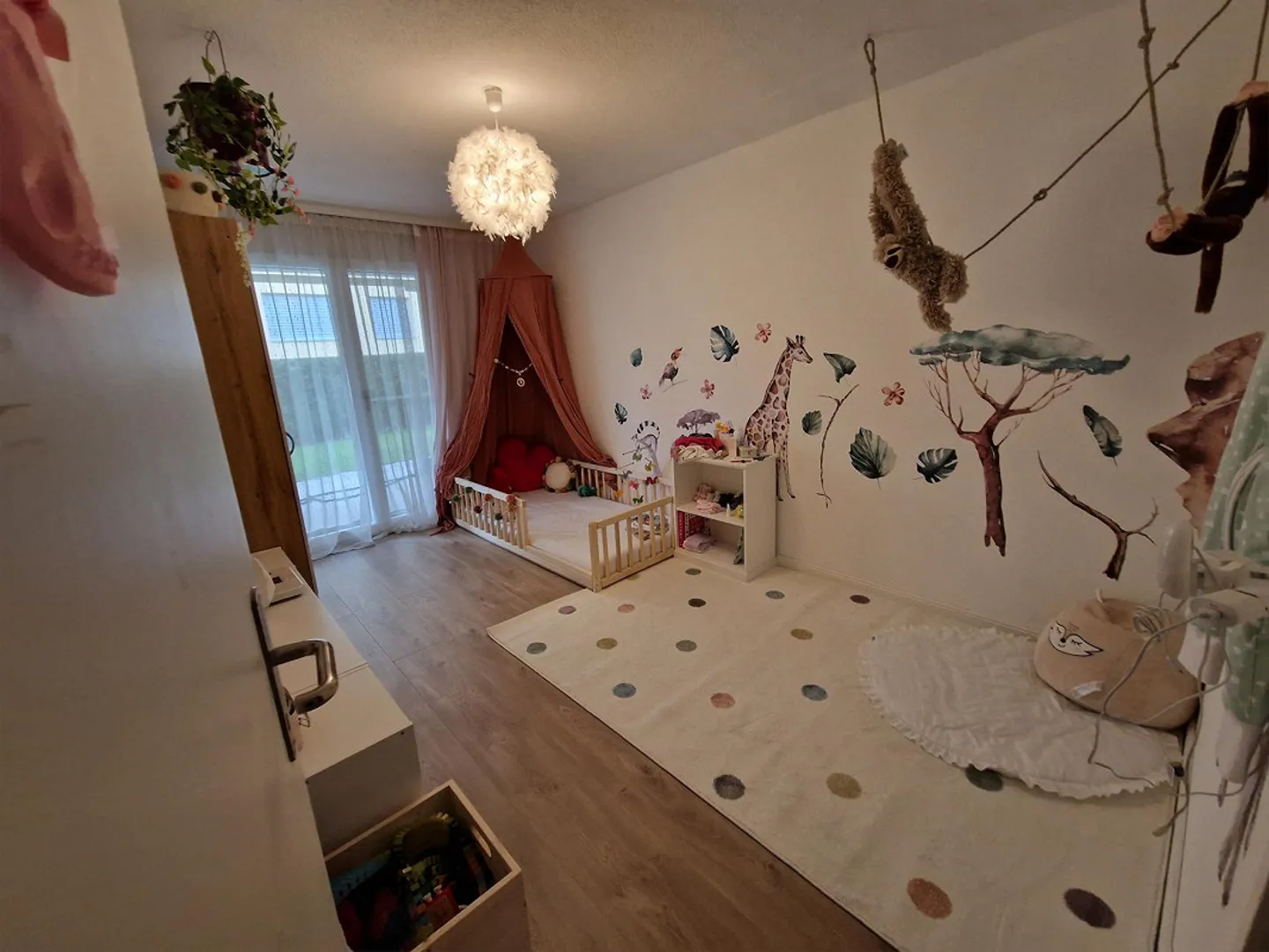 Paradiso Abitativo Spazioso di 5.5 Stanze - Foto 6 di 11