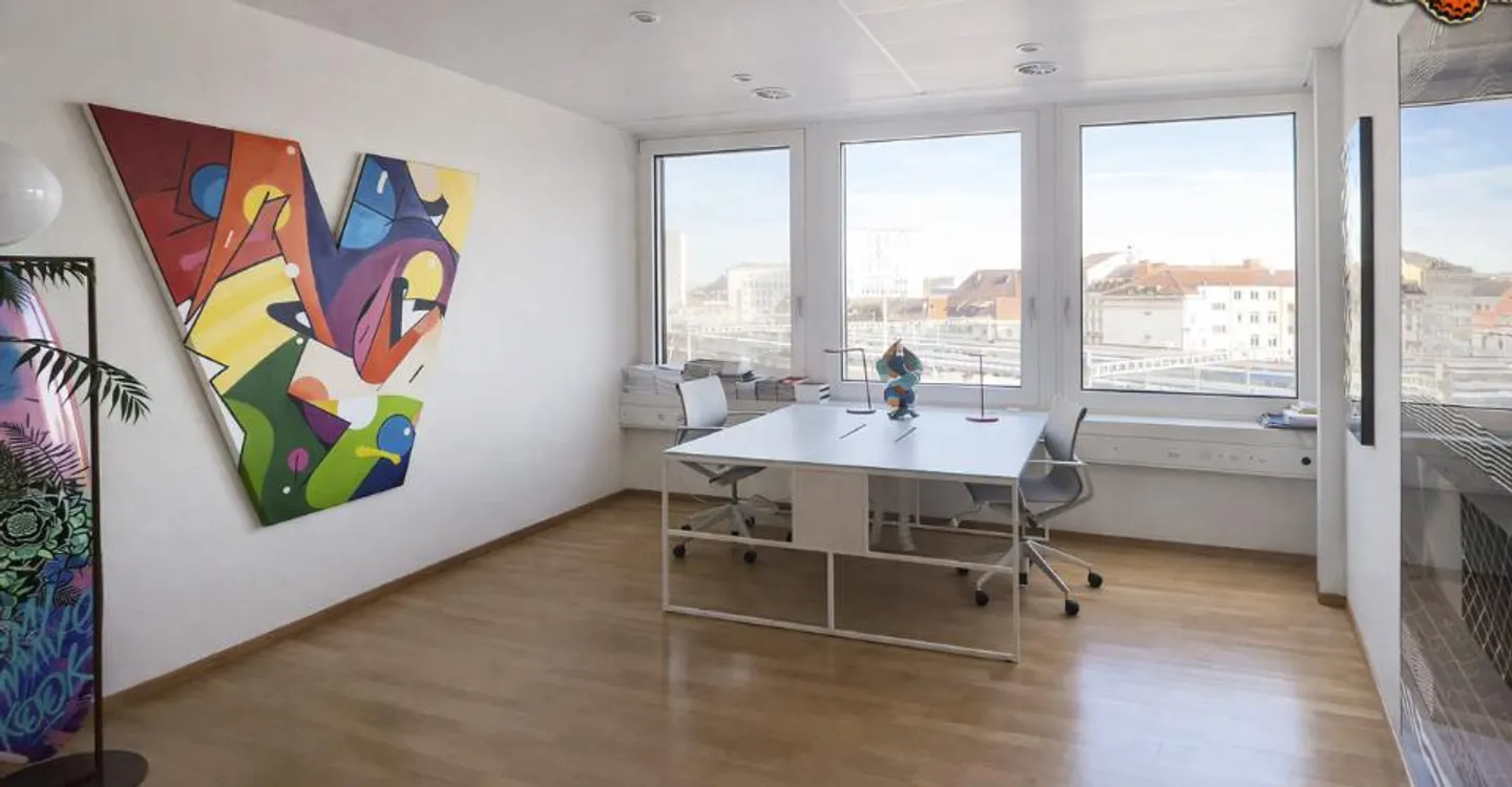 Bright commercial space of 236 m² in the heart of Fribourg - Photo 3 of 7