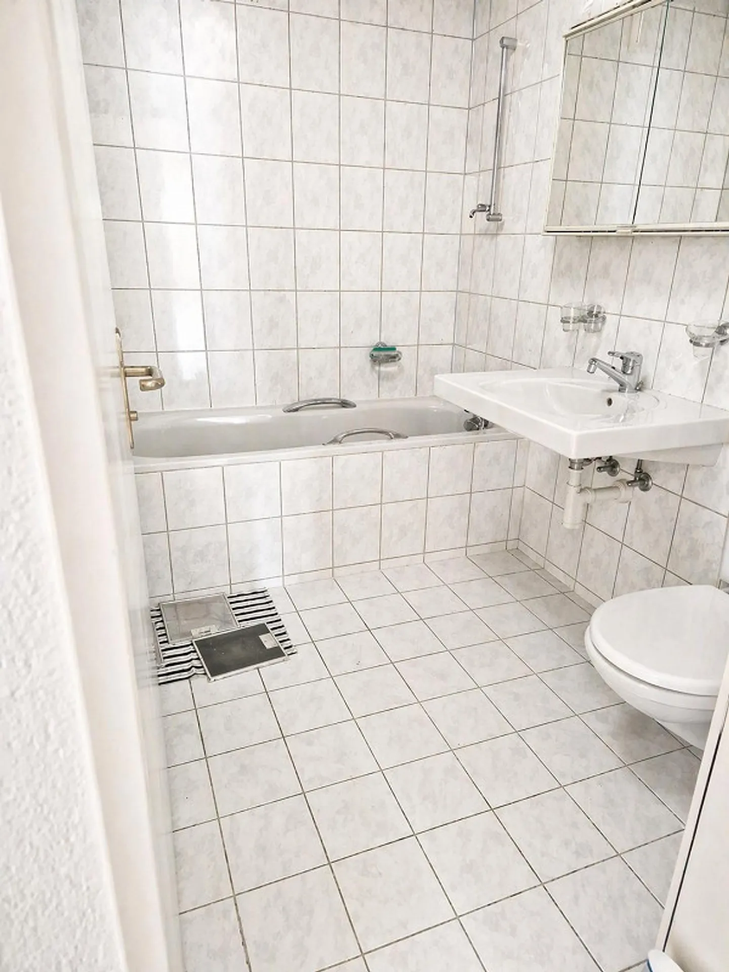 Paradiso Abitativo Spazioso di 5.5 Stanze - Foto 9 di 11