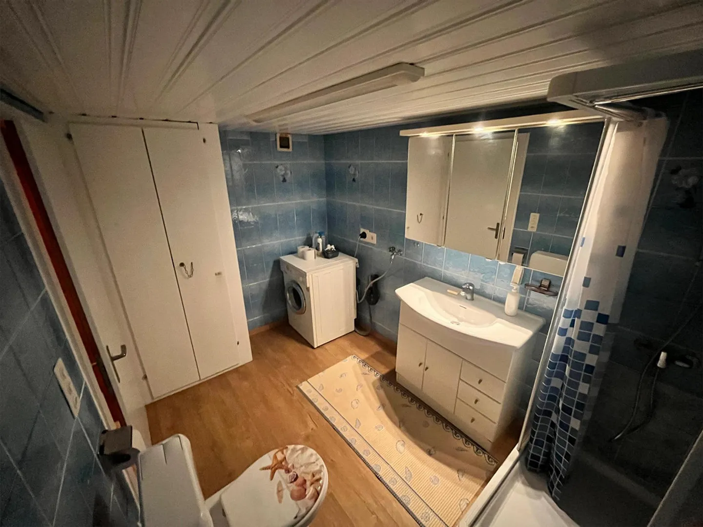 Gemütliche und möblierte 1.5-Zimmer-Wohnung mit Balkon in Guttet-Feschel - Foto 6 von 8