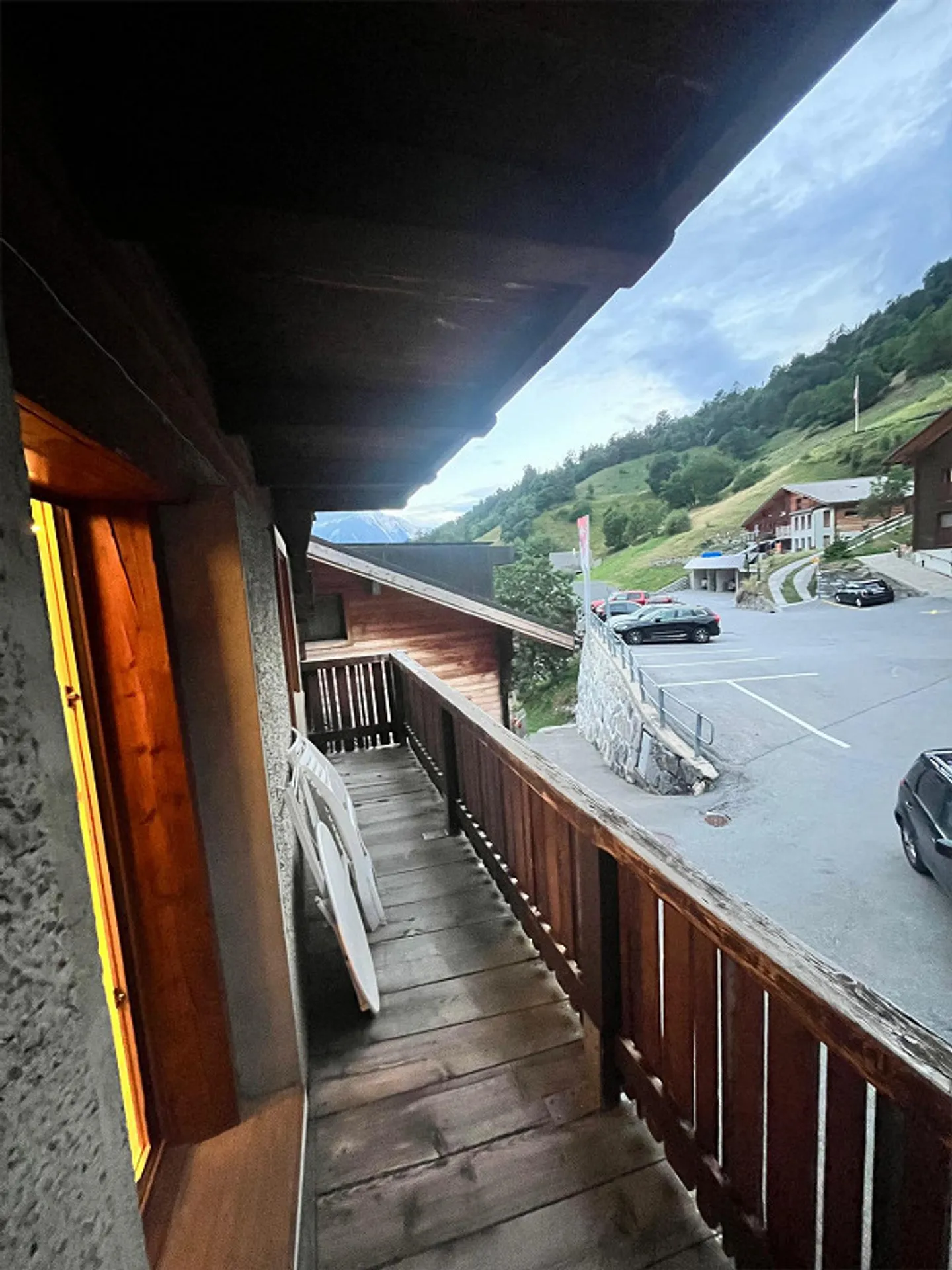 Gemütliche und möblierte 1.5-Zimmer-Wohnung mit Balkon in Guttet-Feschel - Foto 8 von 8