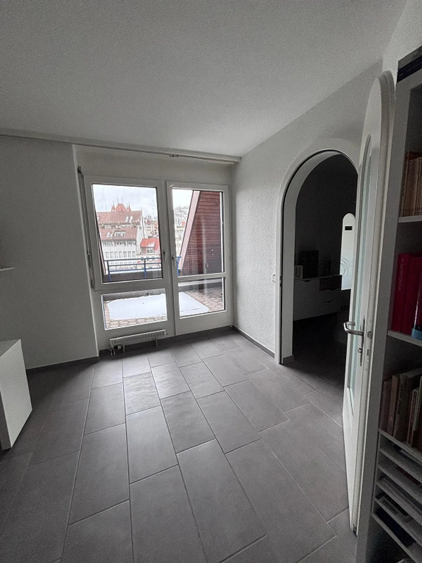 Apartment in Loft Style - Photo 10 of 12