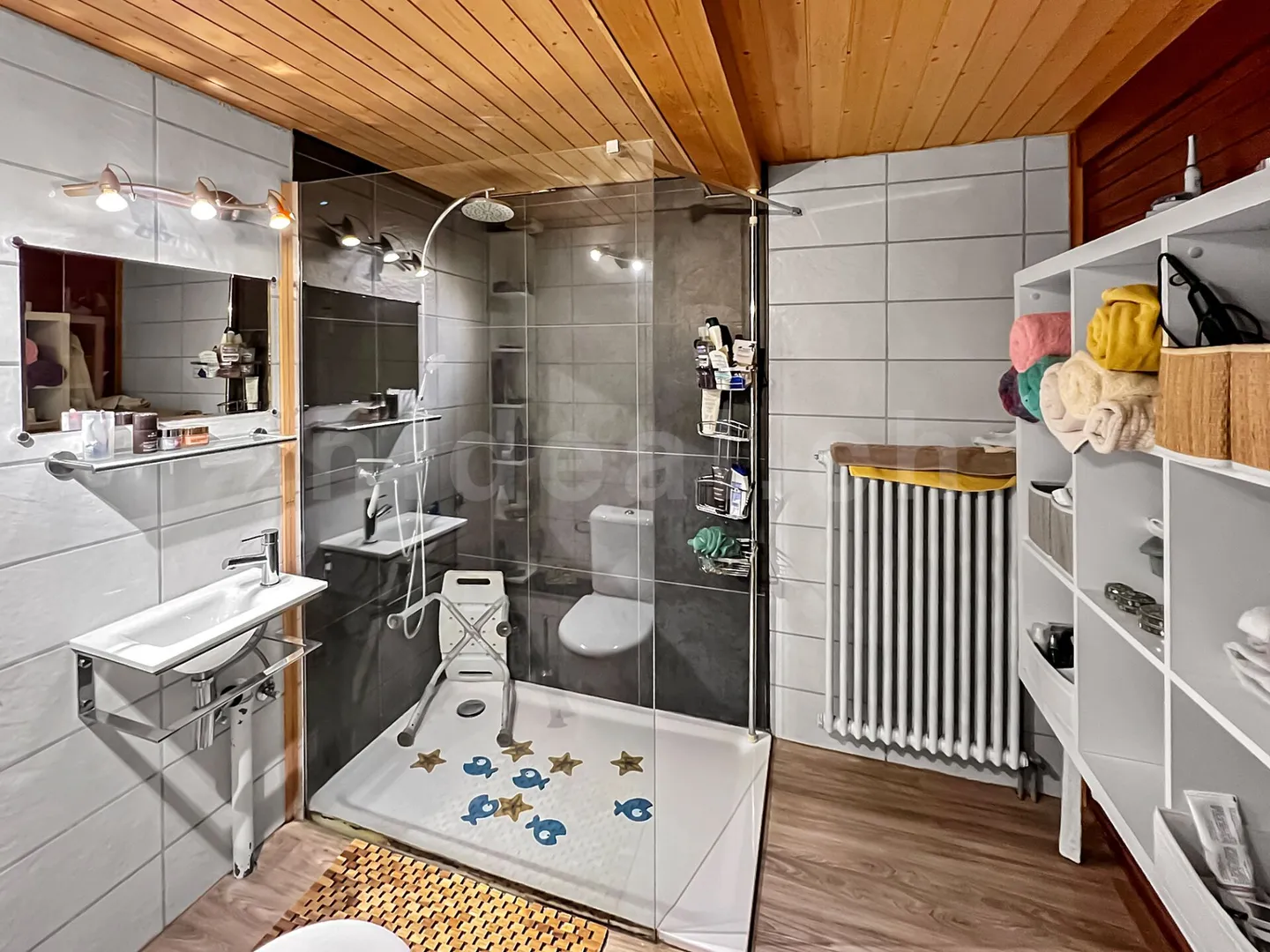 Joux Valley - Les Charbonnières, former farm to renovate approx. 230 m2 + separate apartment (2 rooms) - Photo 11 of 29