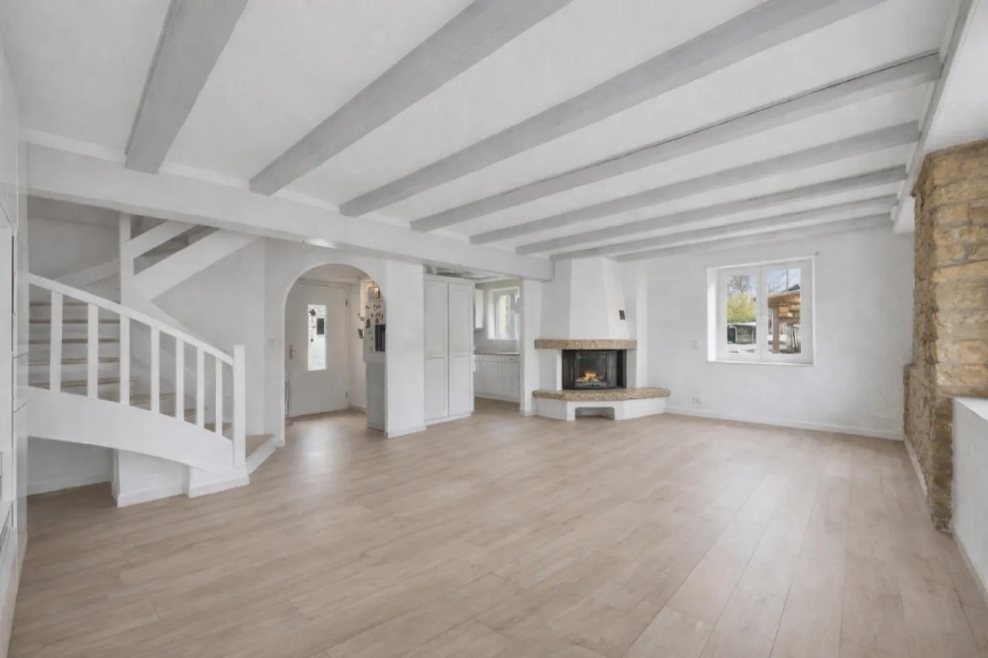 Charming semi-detached house with character - Photo 2 of 10