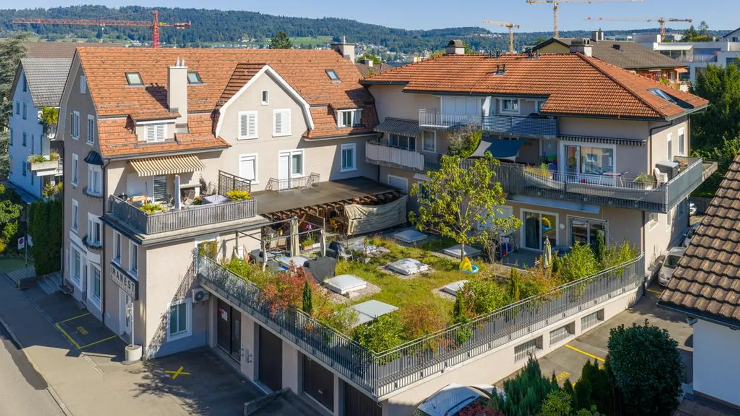 Moderne Maisonette in Schlieren - Foto 1 von 7