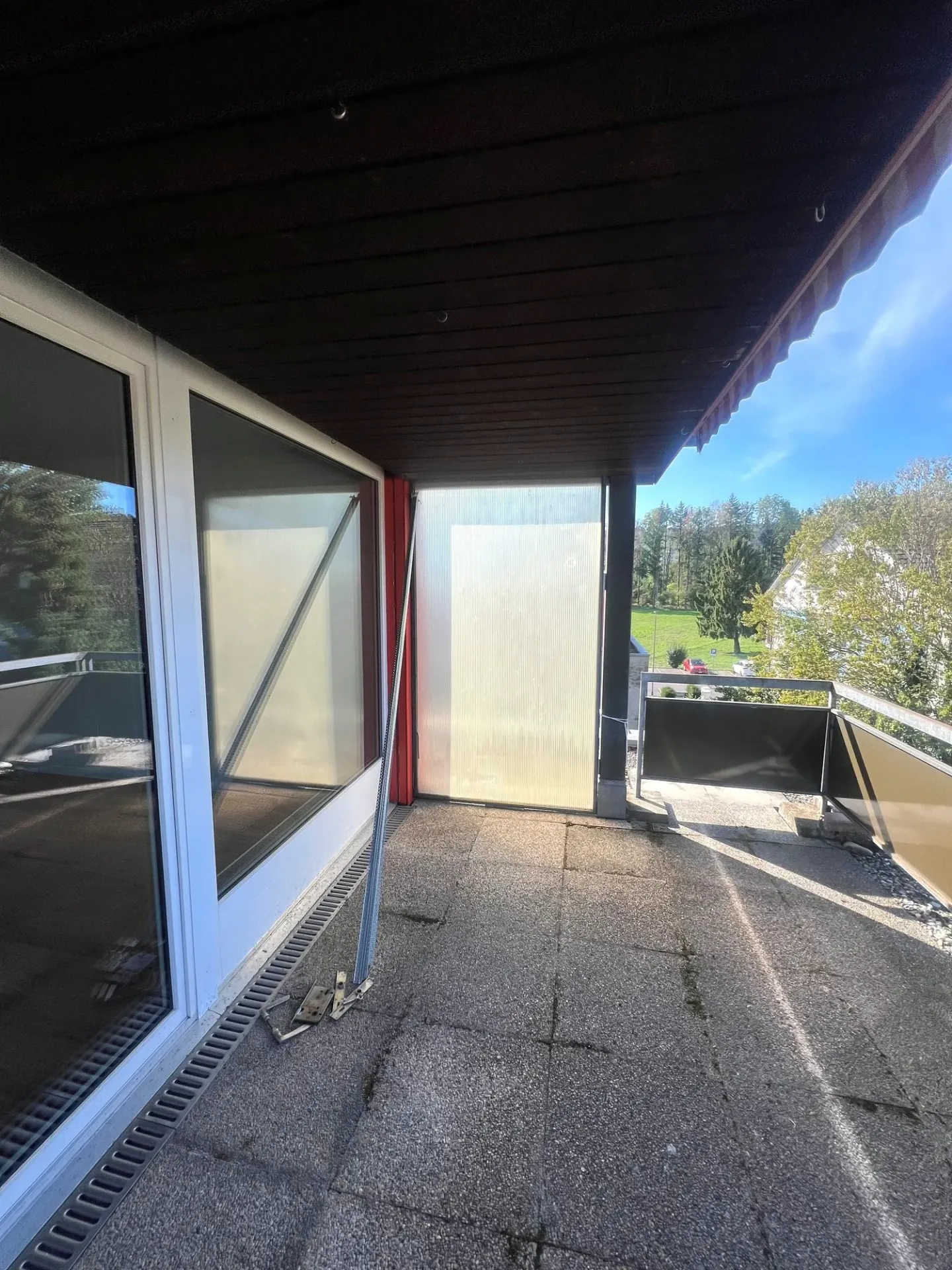 Charmante Attikawohnung mit Terrasse - Foto 14 von 14