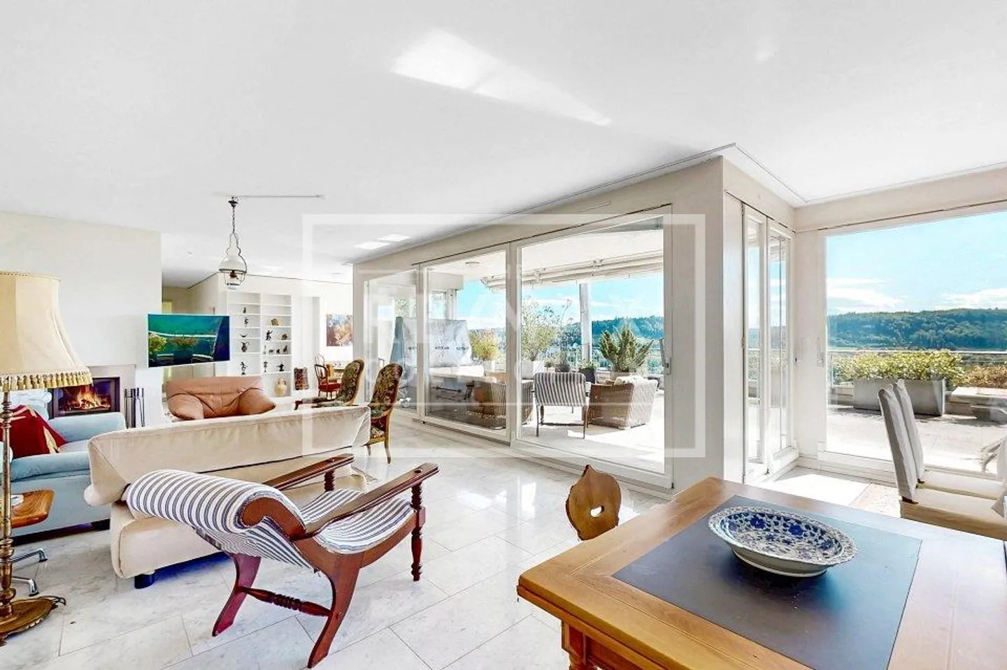 4.5++ Attique TEFH, 152 m², vue panoramique, emplacement en haut de la colline, à la limite de la ville d'Aarau - Photo 13 sur 13