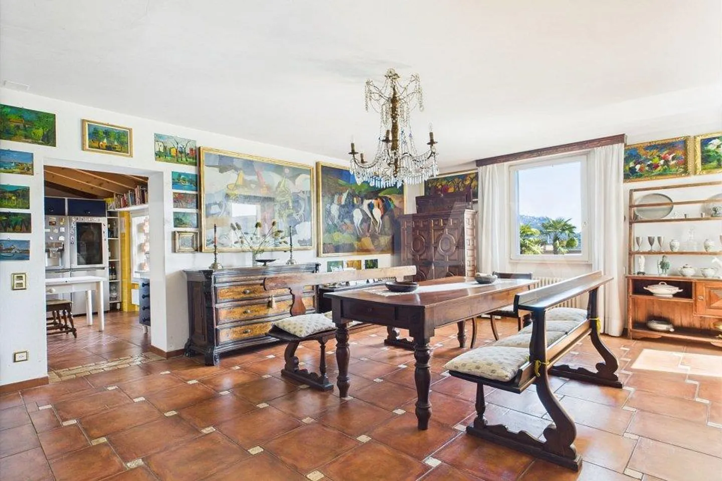 Ampia casa con vista e tanto carattere - Foto 8 di 13