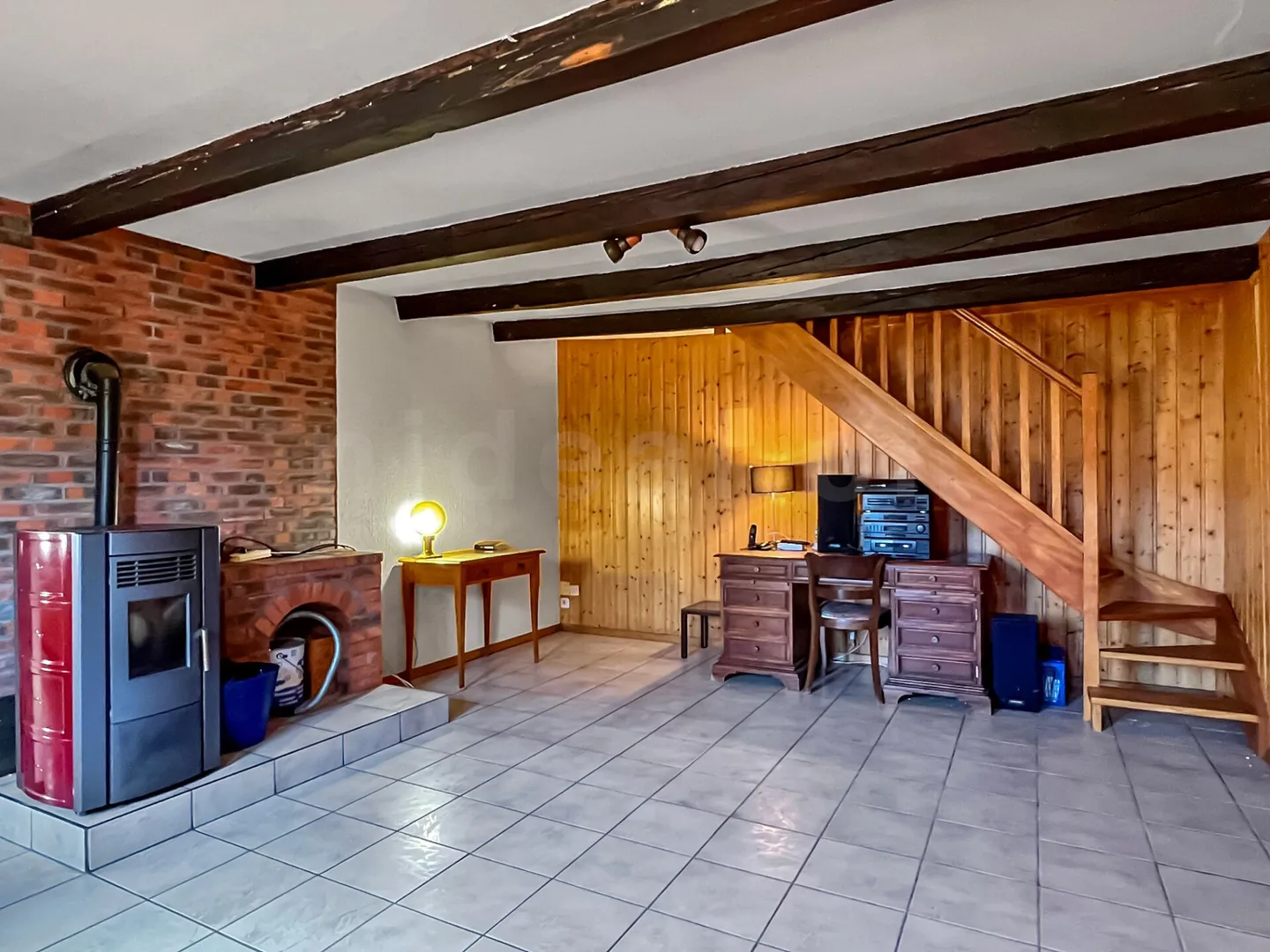 Joux Valley - Les Charbonnières, former farm to renovate approx. 230 m2 + separate apartment (2 rooms) - Photo 16 of 29