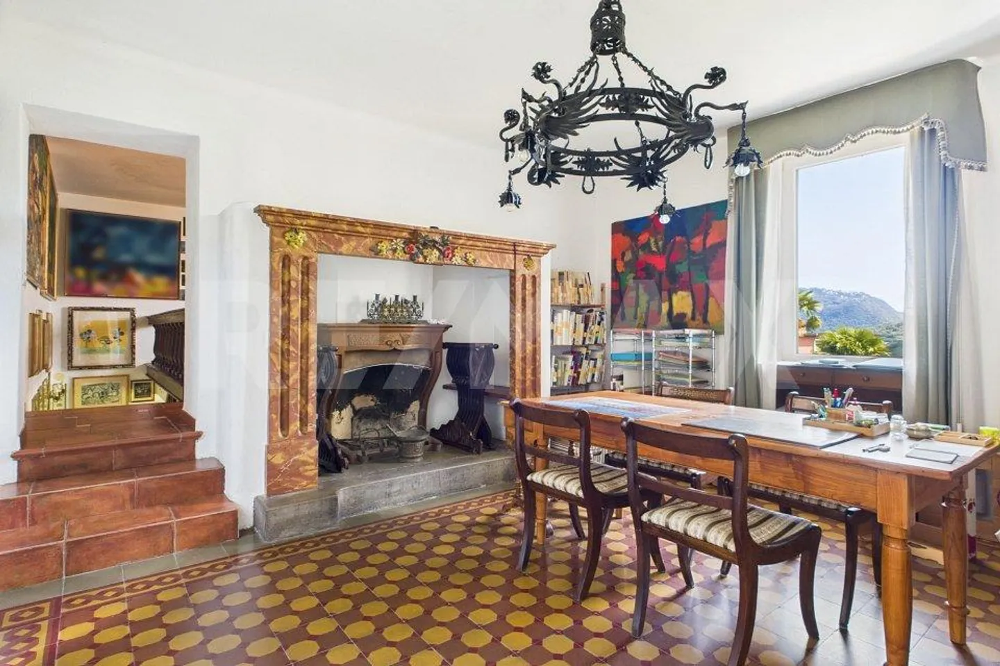 Ampia casa con vista e tanto carattere - Foto 10 di 13