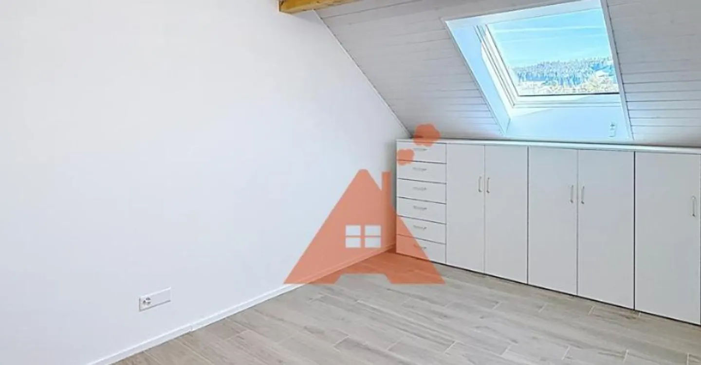 Charmant Appartement Duplex - Photo 5 sur 13