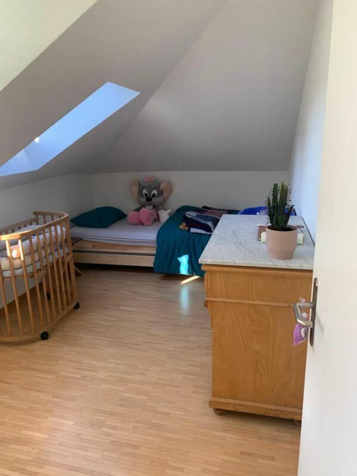 Central Located 3-Room Penthouse - Photo 4 of 9