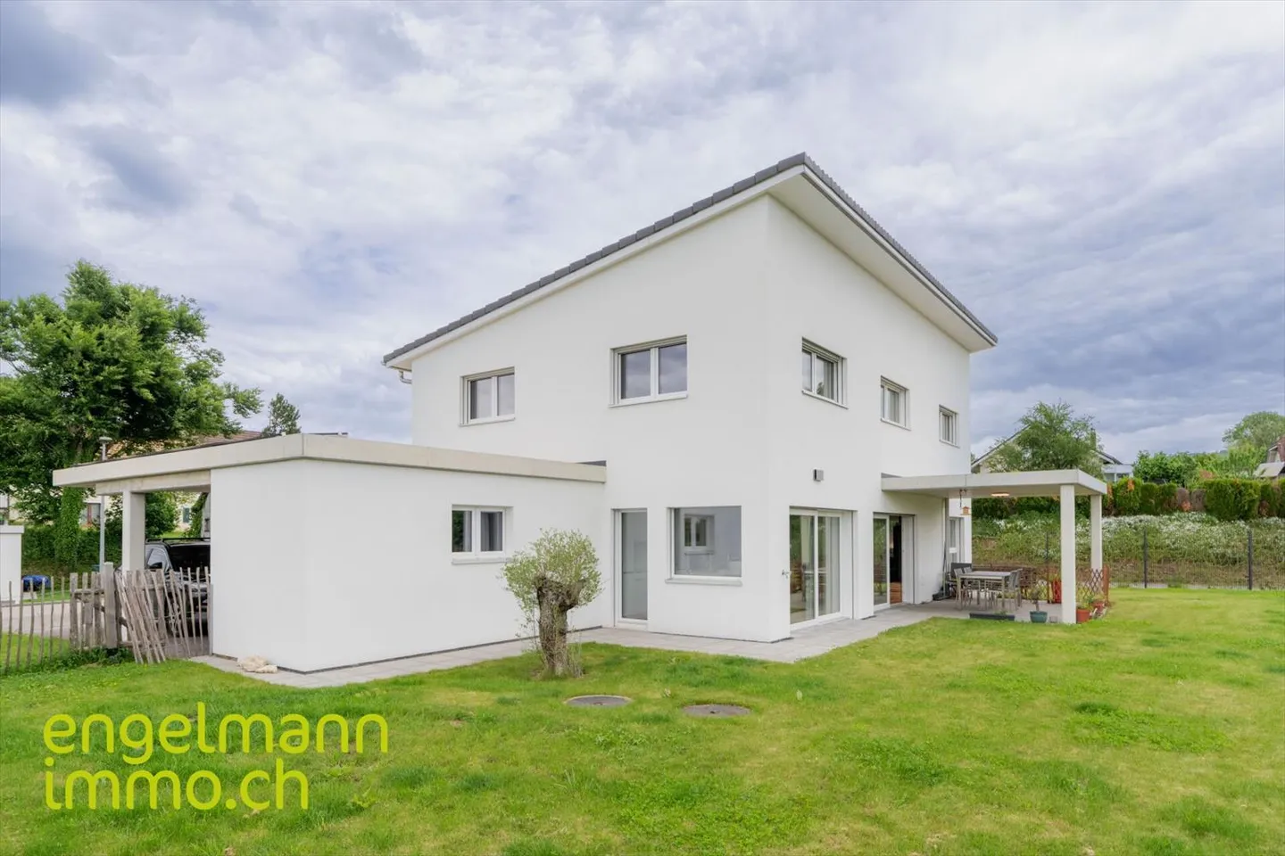 Casa familiare di 6.5 stanze - Foto 1 di 13