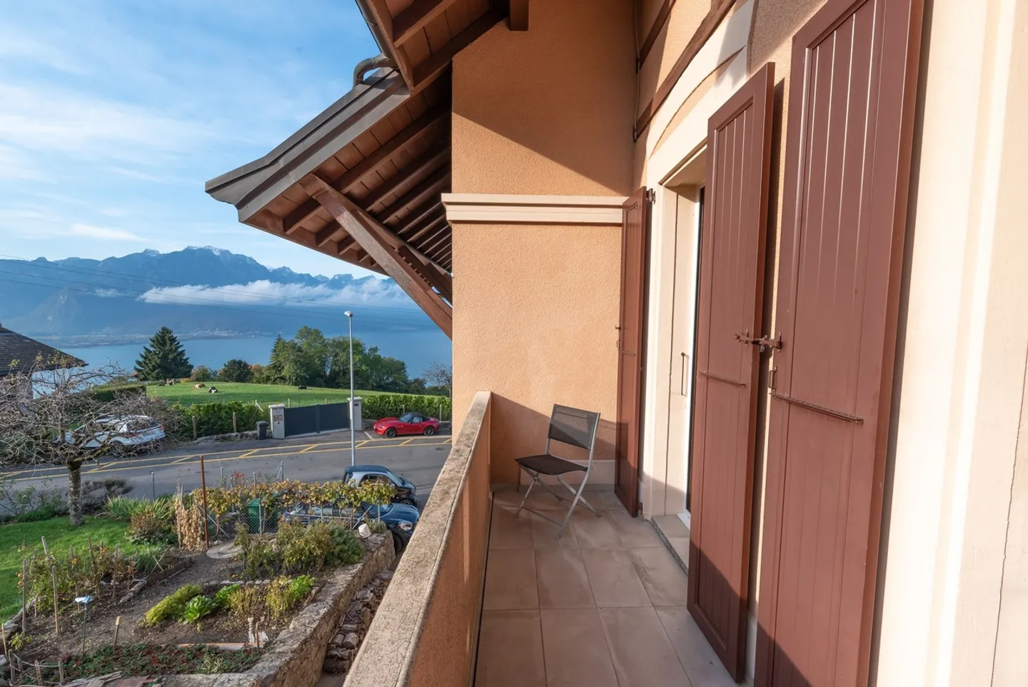 APPARTEMENT RÉNOVÉ - CACHET - OBJET RARE - GARAGE BOX - EN EXCLUSIVITÉ - Photo 4 sur 9