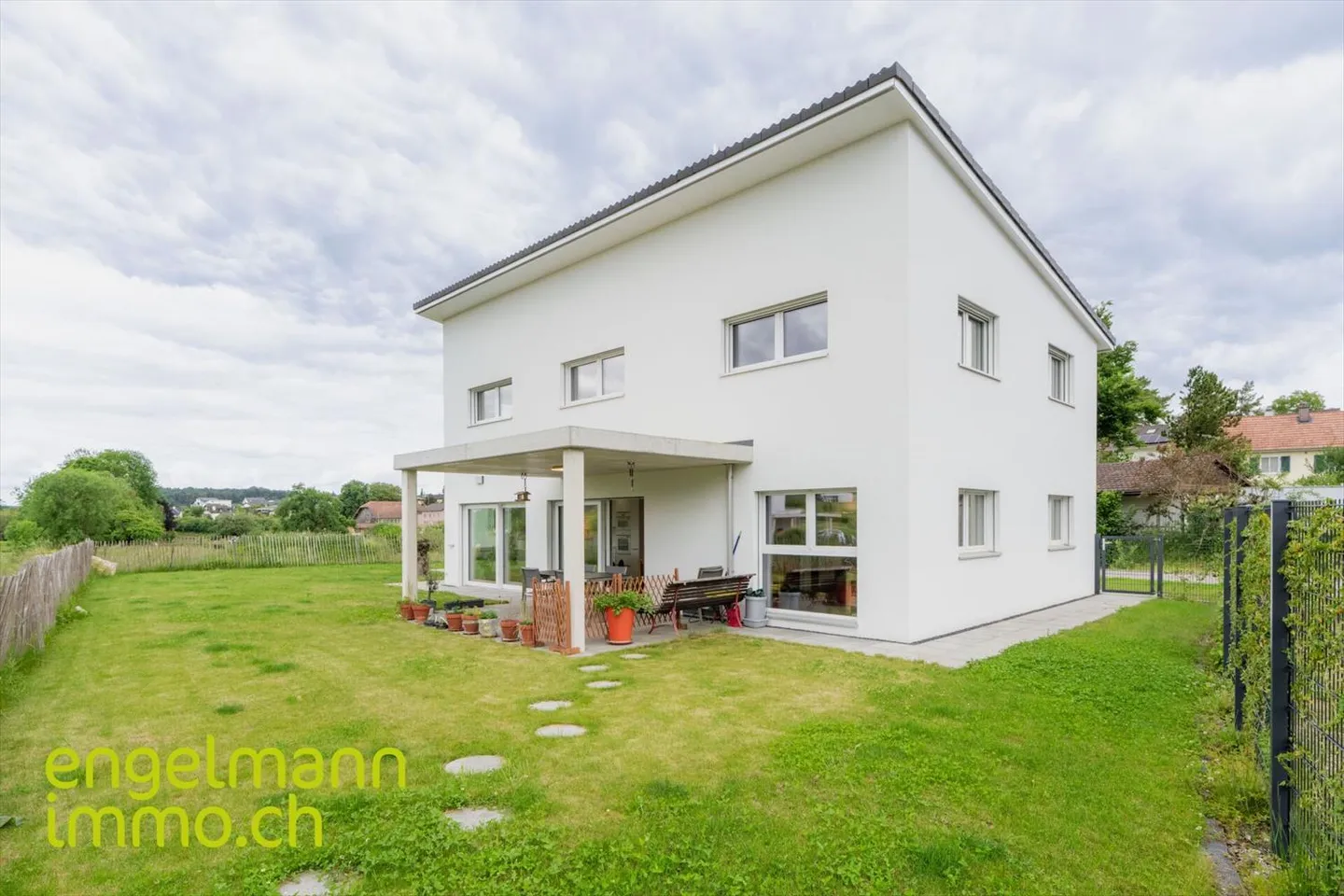 Casa familiare di 6.5 stanze - Foto 2 di 13