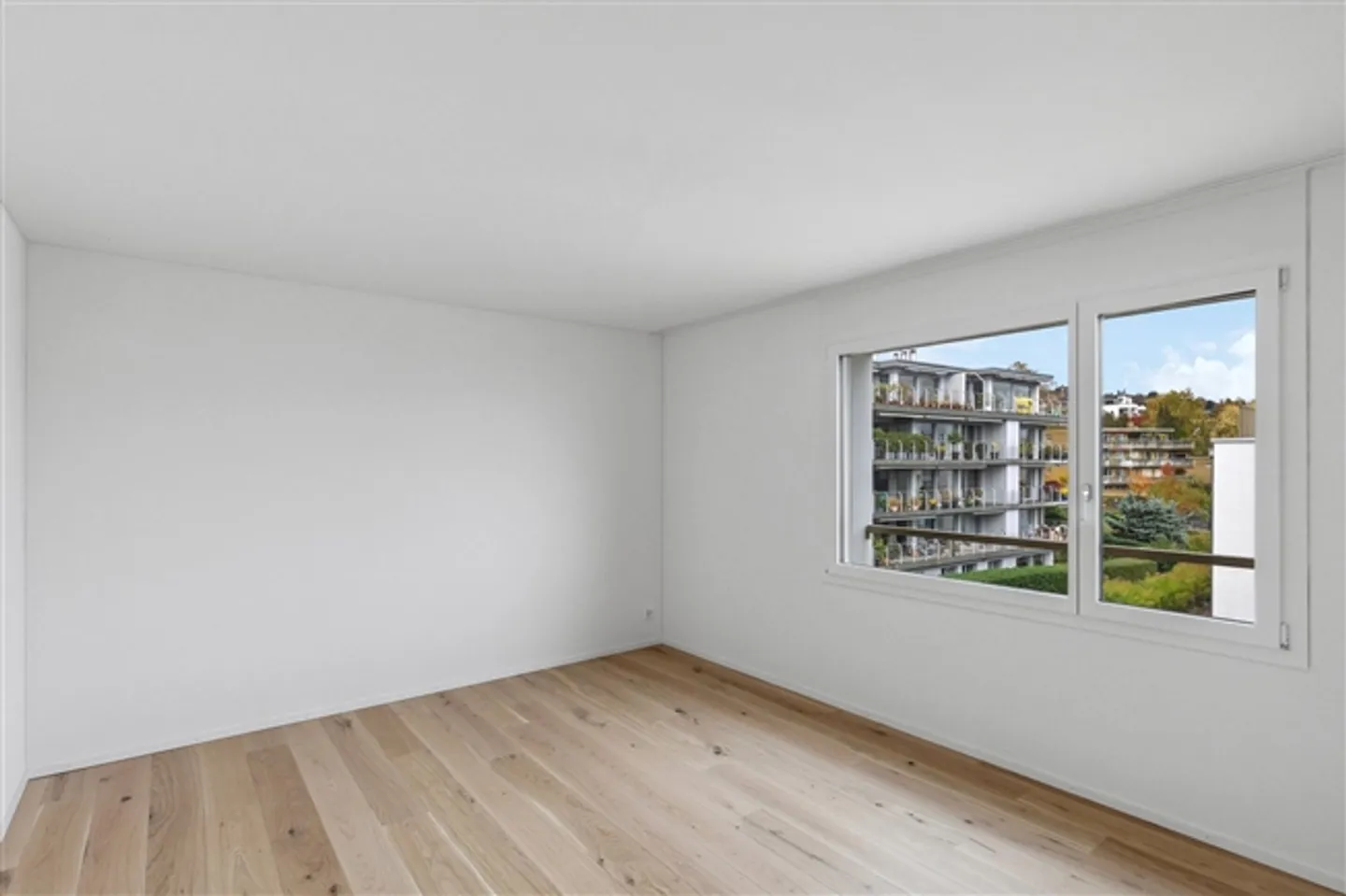 Modernes Apartment mit Seeblick - Foto 11 von 11
