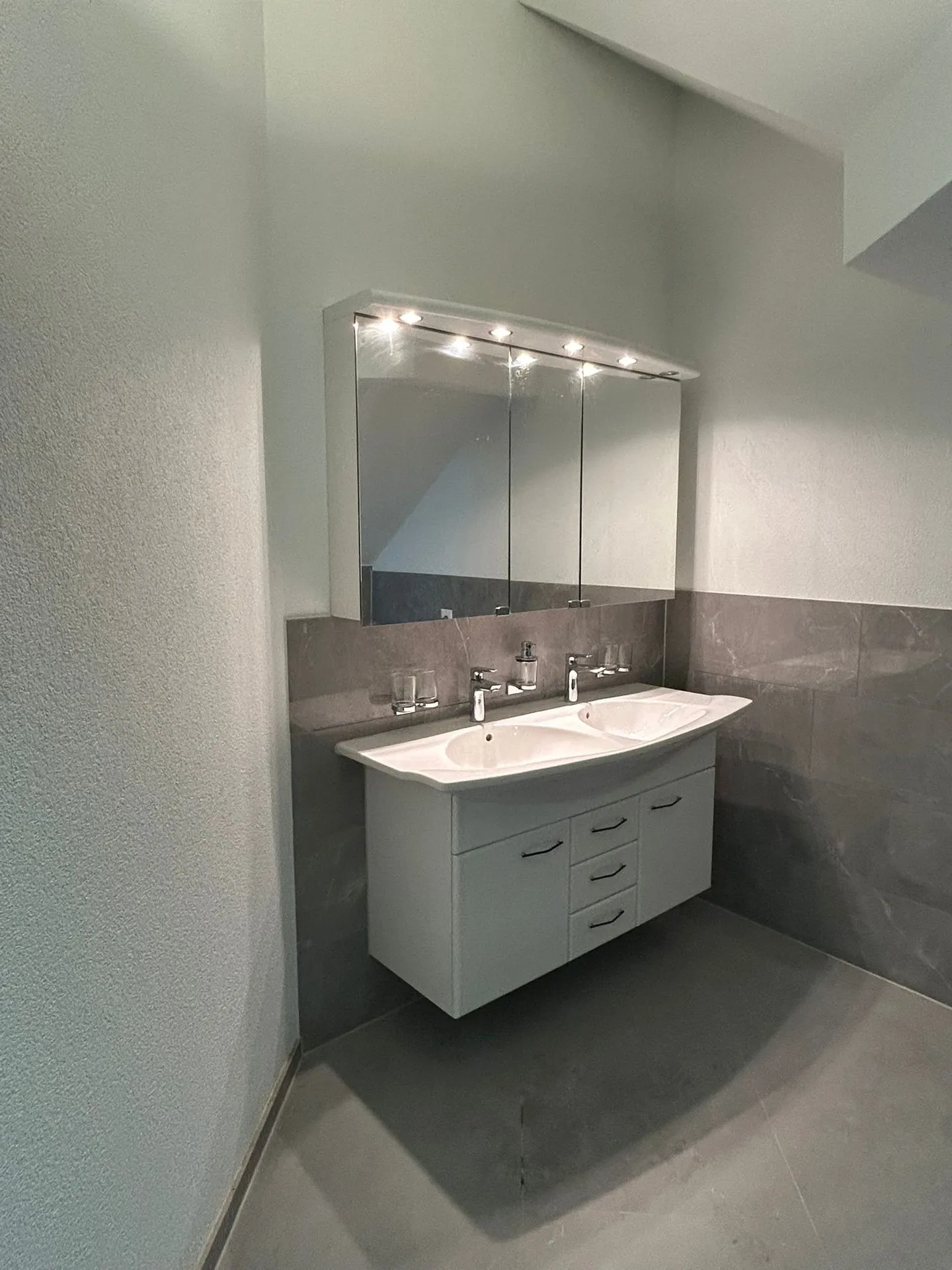 Penthouse exclusif de 4,5 pièces à Bâle - Première occupation - Photo 15 sur 16