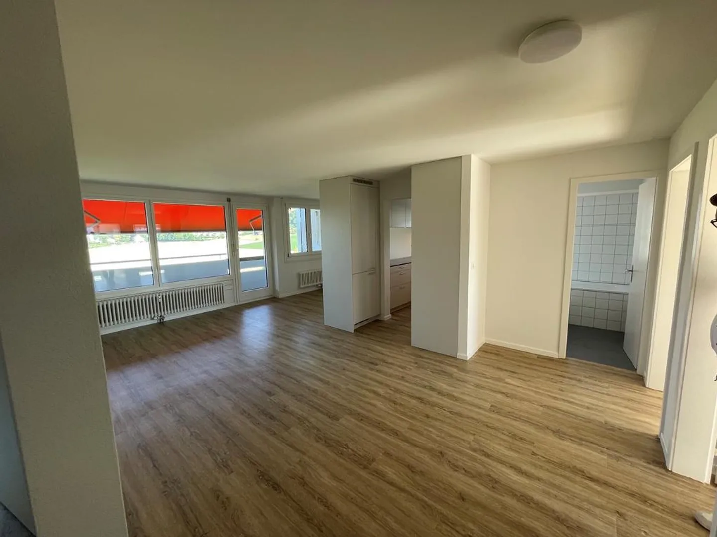 Votre maison fraîchement rénovée vous attend! - Photo 6 sur 12