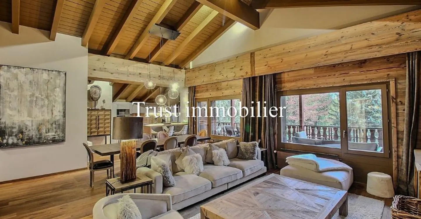 Incredible 4.5 room penthouse for rent, near Crans center - Photo 1 of 12