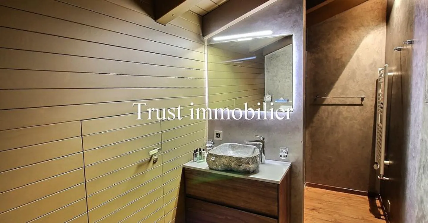 Incredible 4.5 room penthouse for rent, near Crans center - Photo 9 of 12