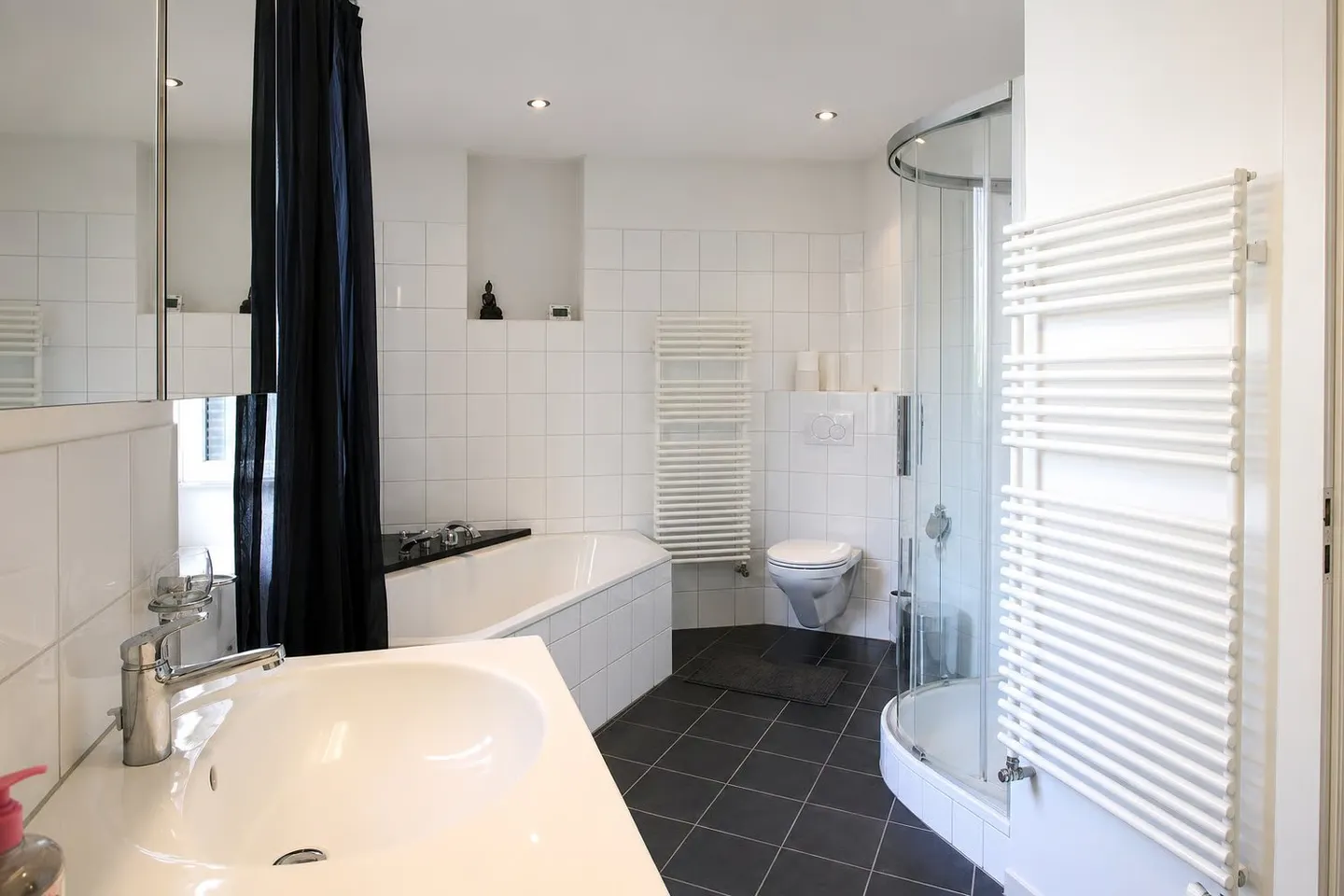 Versatile and very generous property with charm and potential - Photo 7 of 17