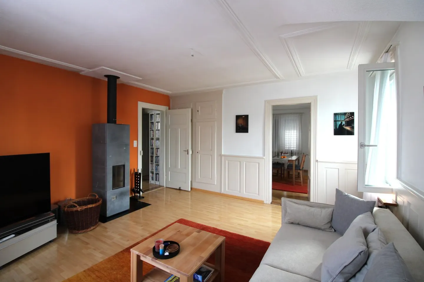 Versatile and very generous property with charm and potential - Photo 5 of 17