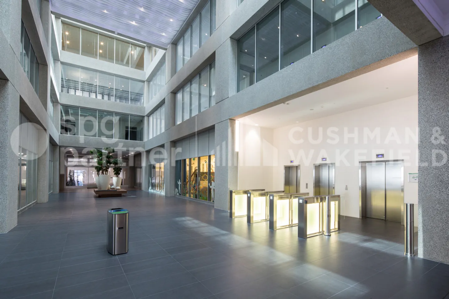 SKYLAB - Superfici high-tech in un edificio contemporaneo certificato BREEAM - Foto 4 di 4