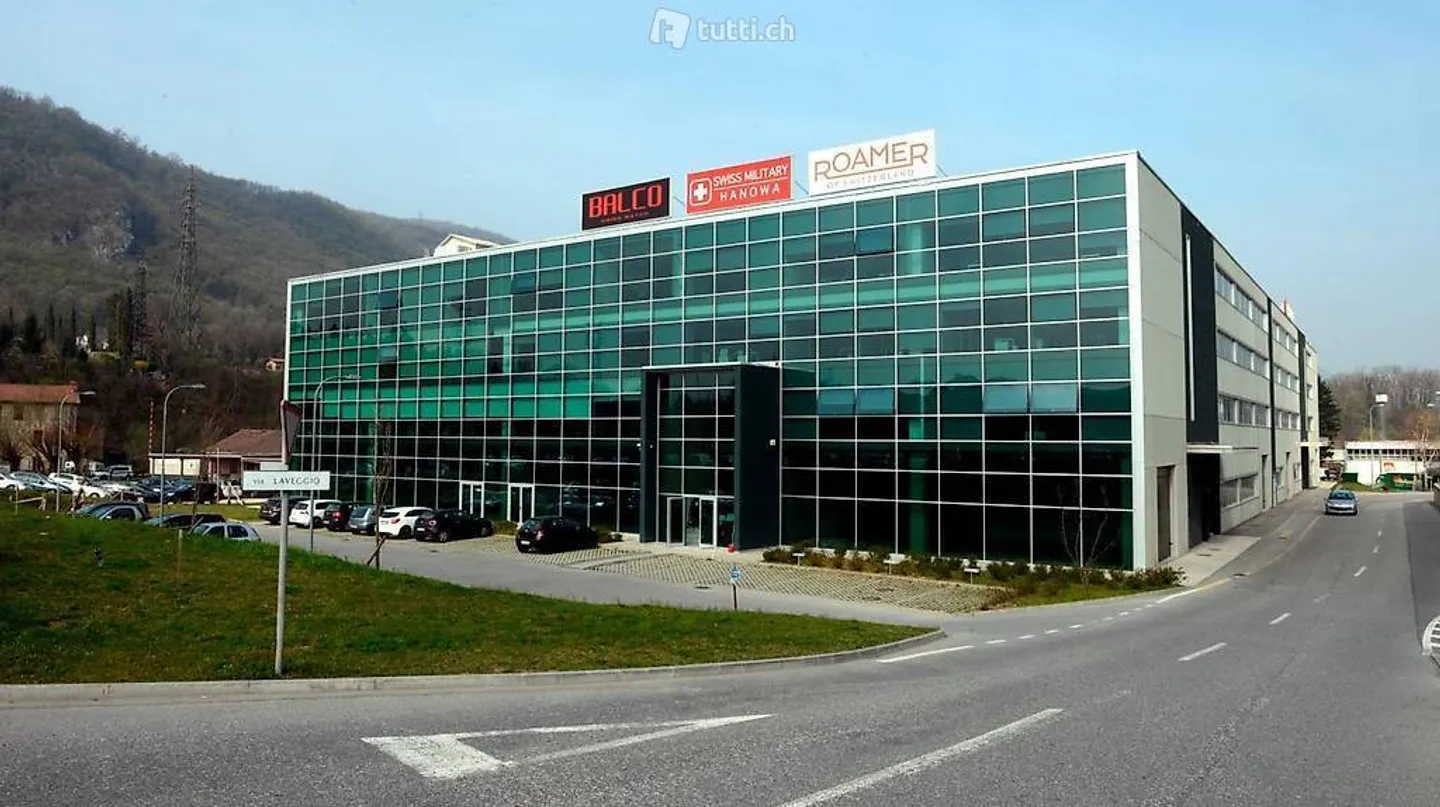Überdachter Parkplatz in Mendrisio - Foto 1 von 1