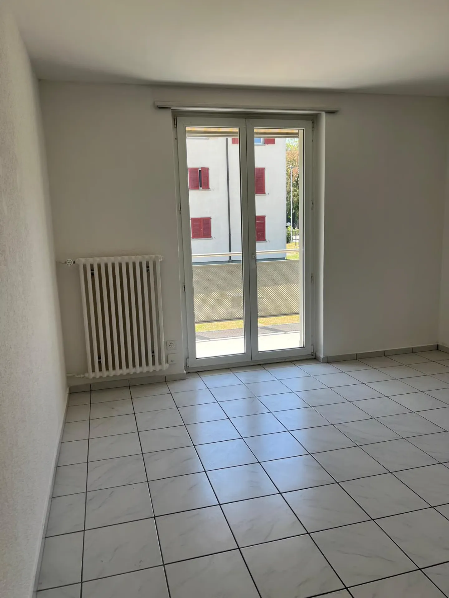Bright 3.5-room apartment with balcony in Grenchen - Photo 6 of 15