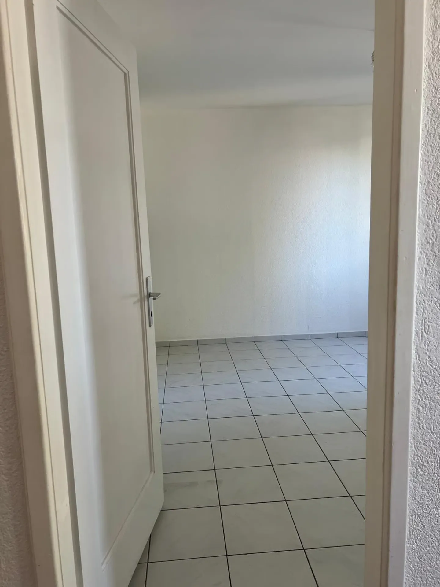 Bright 3.5-room apartment with balcony in Grenchen - Photo 7 of 15