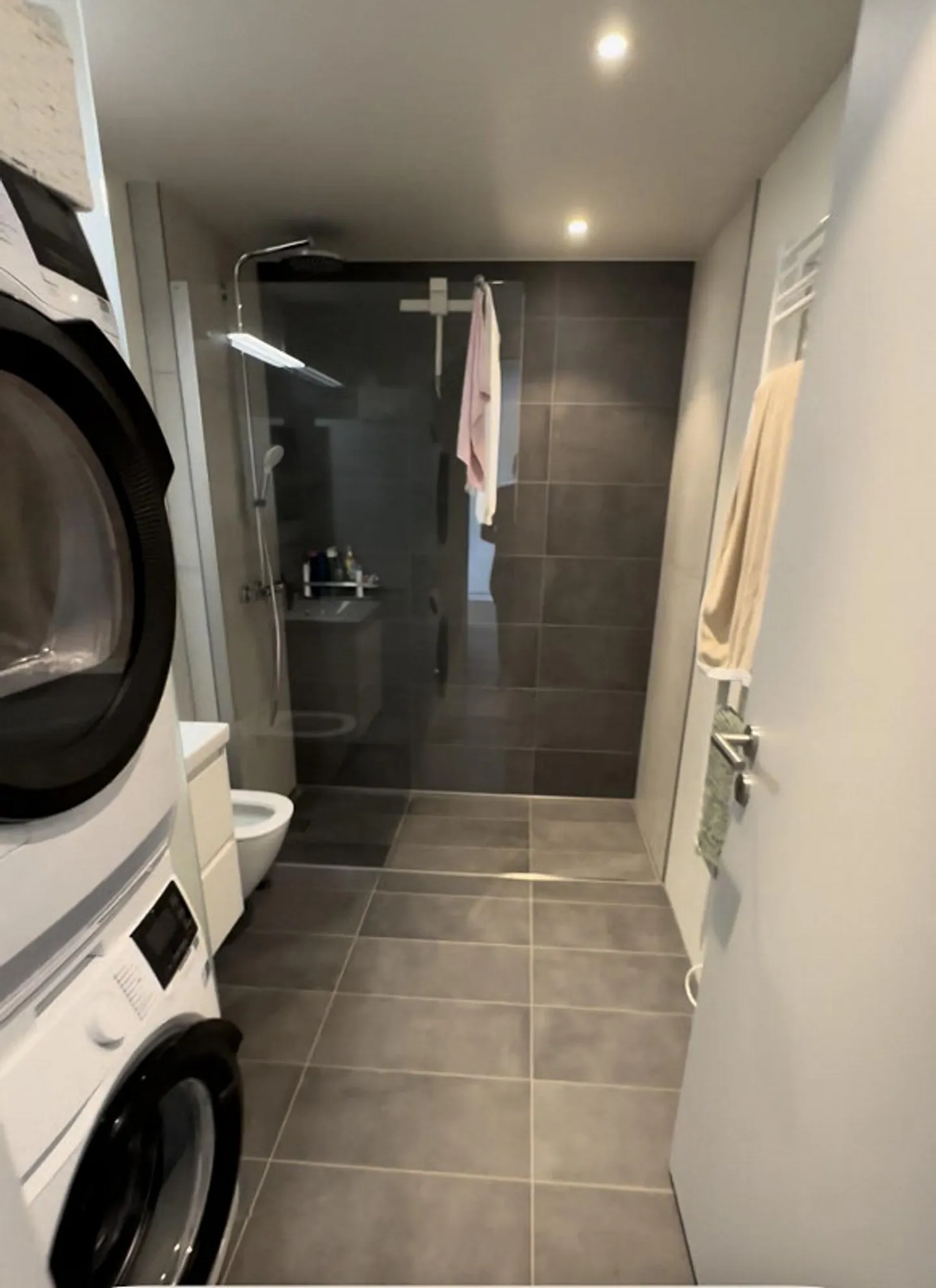 Moderno appartamento attico di 3,5 stanze con vista panoramica - Foto 12 di 15