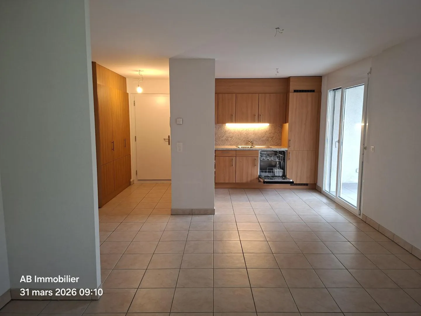 Apartment - Photo 1 of 8