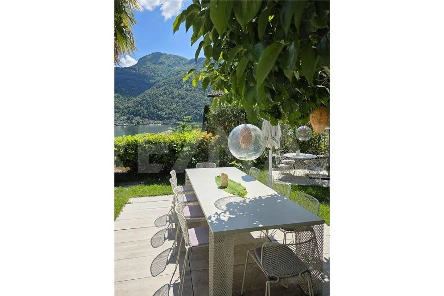 Appartamento affascinante di 2½ locali con vista mozzafiato sul lago nel cuore di Morcote - Foto 12 di 13