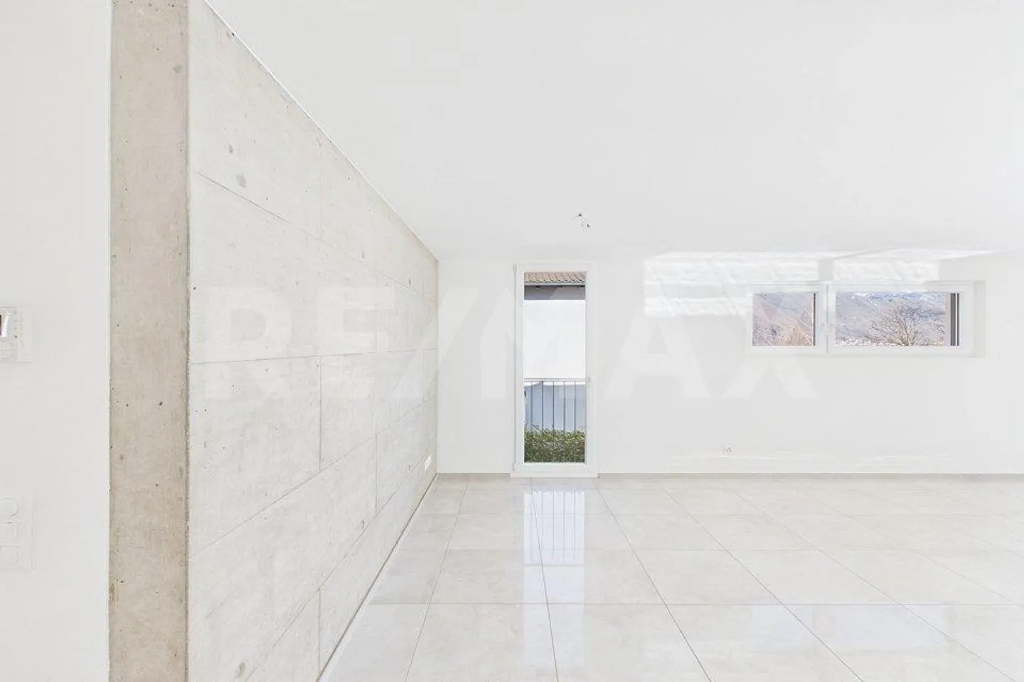 Moderna palazzina multifamiliare - Foto 6 di 13