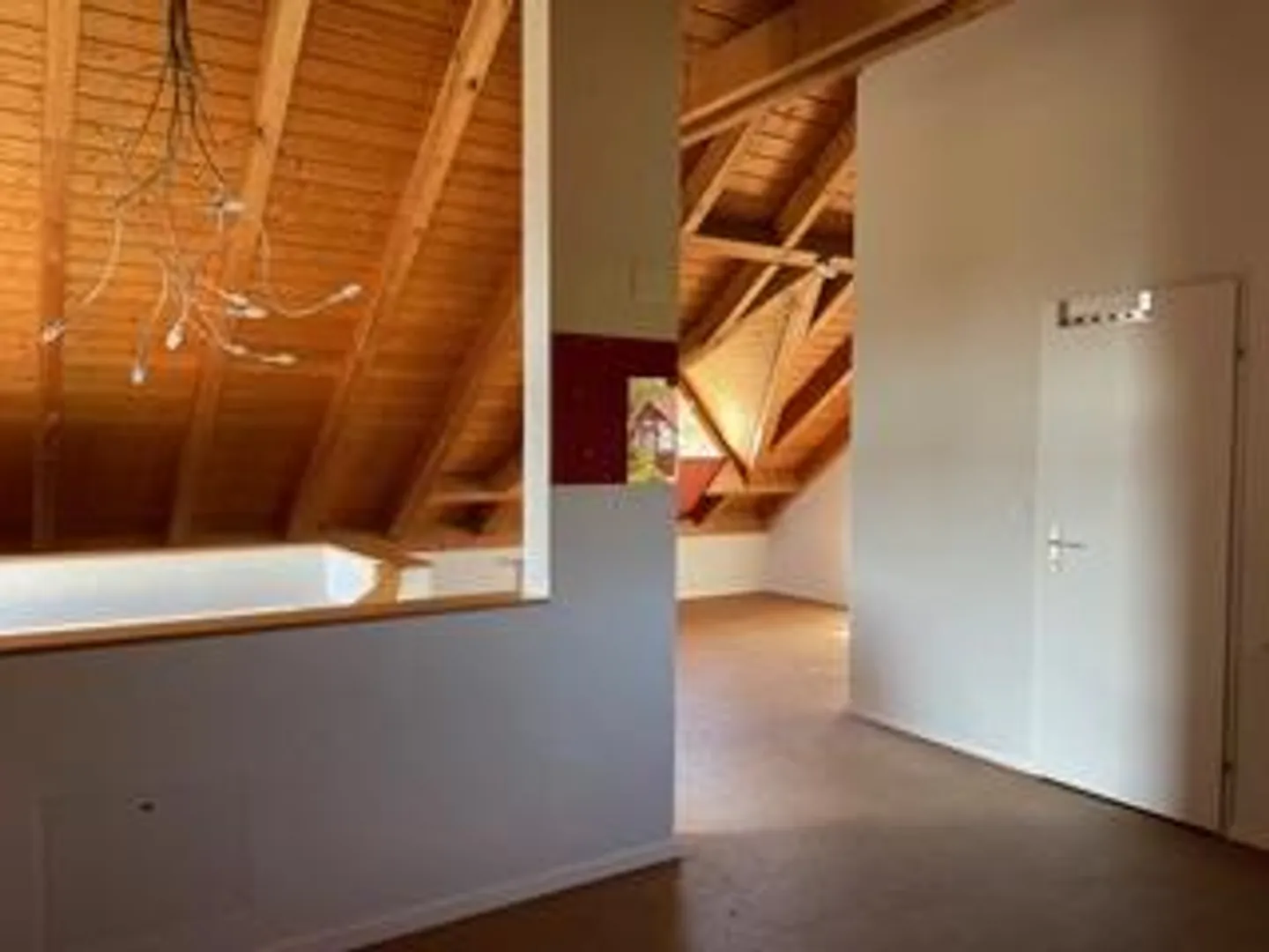 Casa unifamiliare (5.5 stanze) in un vivace insediamento familiare - Foto 10 di 10