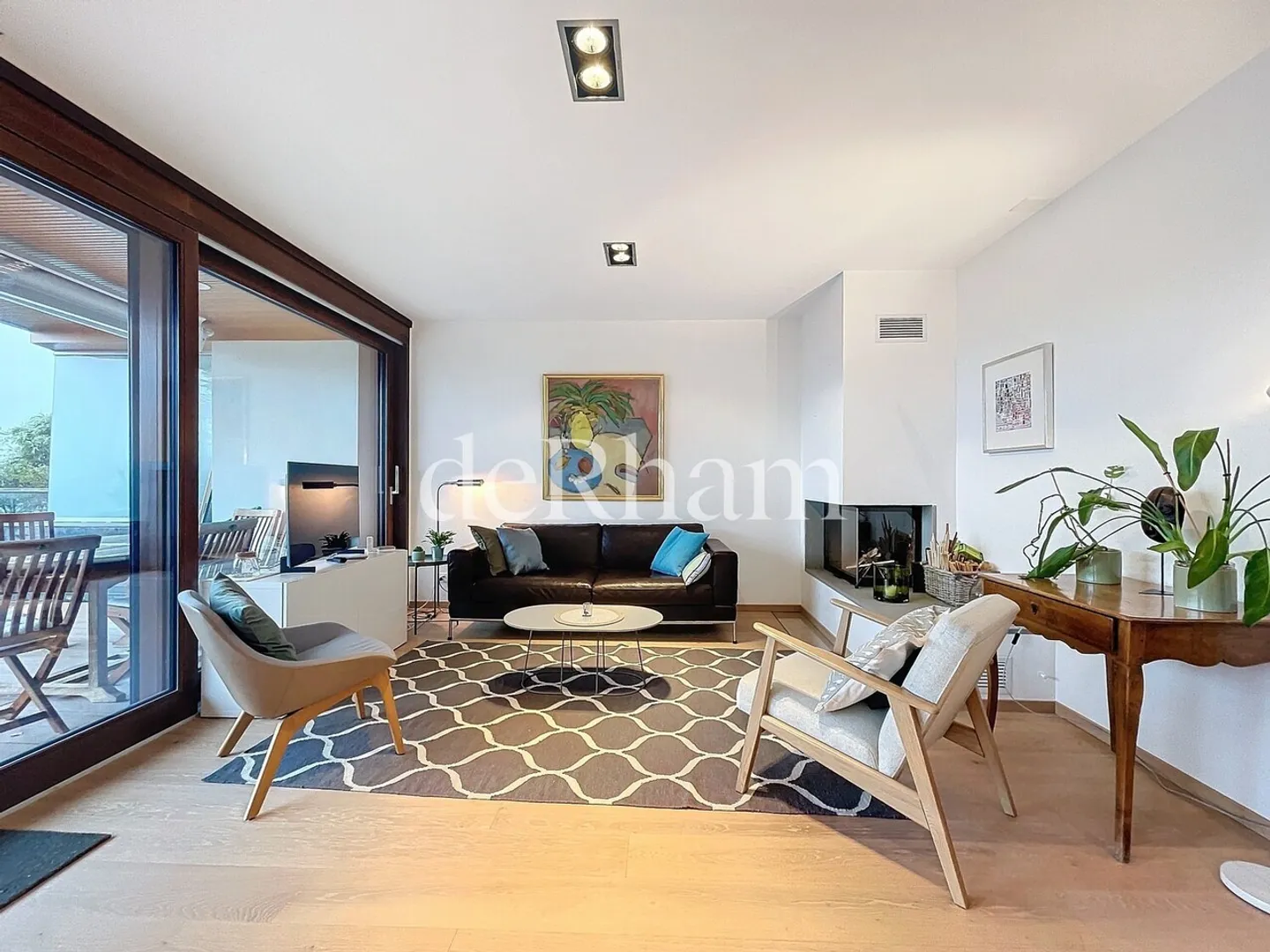 Wunderschöne 3,5-Zimmer-Wohnung mit Terrasse und Garten - Foto 1 von 9