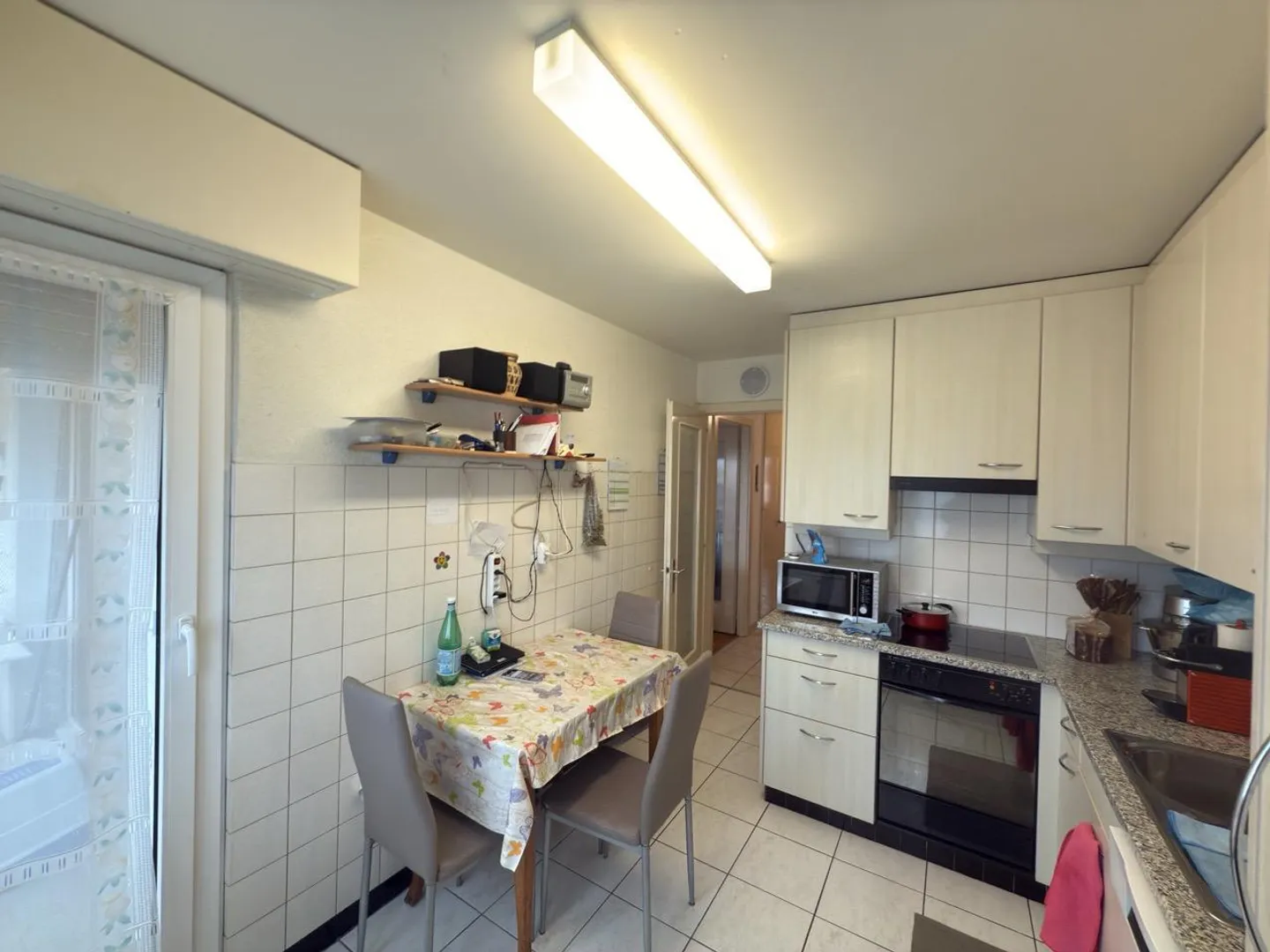 Superbo appartamento 4.5 con balcone - Foto 11 di 12