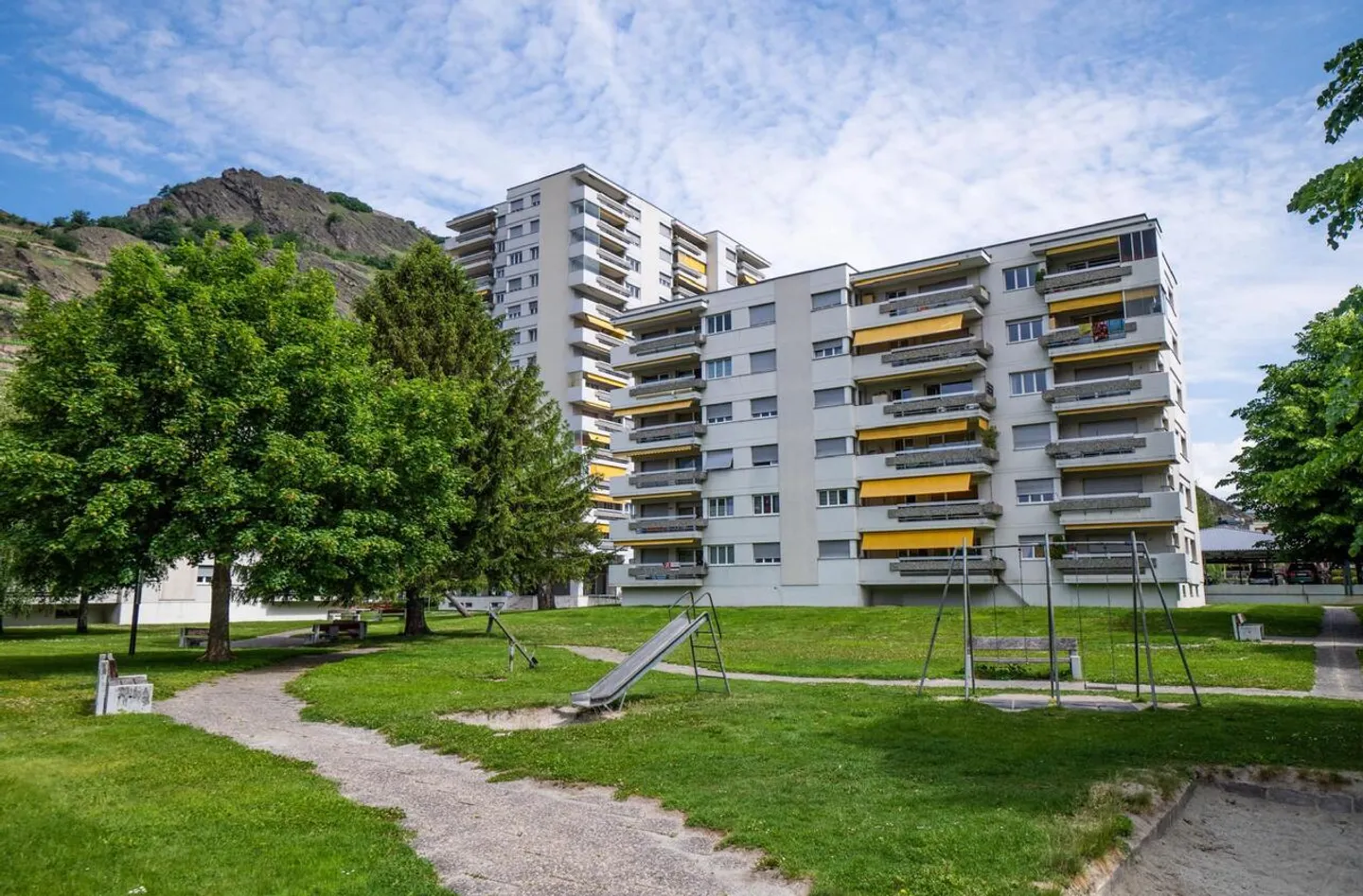 Superbo appartamento 4.5 con balcone - Foto 1 di 12