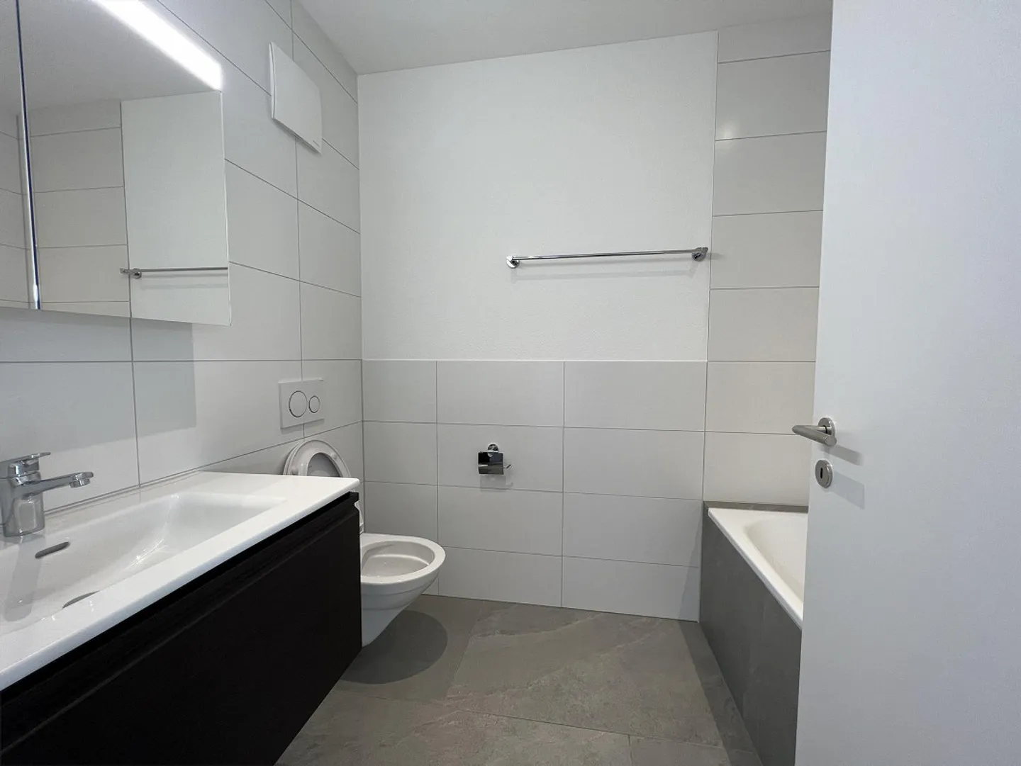 Appartement moderne de 3,5 pièces près du lac - Photo 6 sur 6