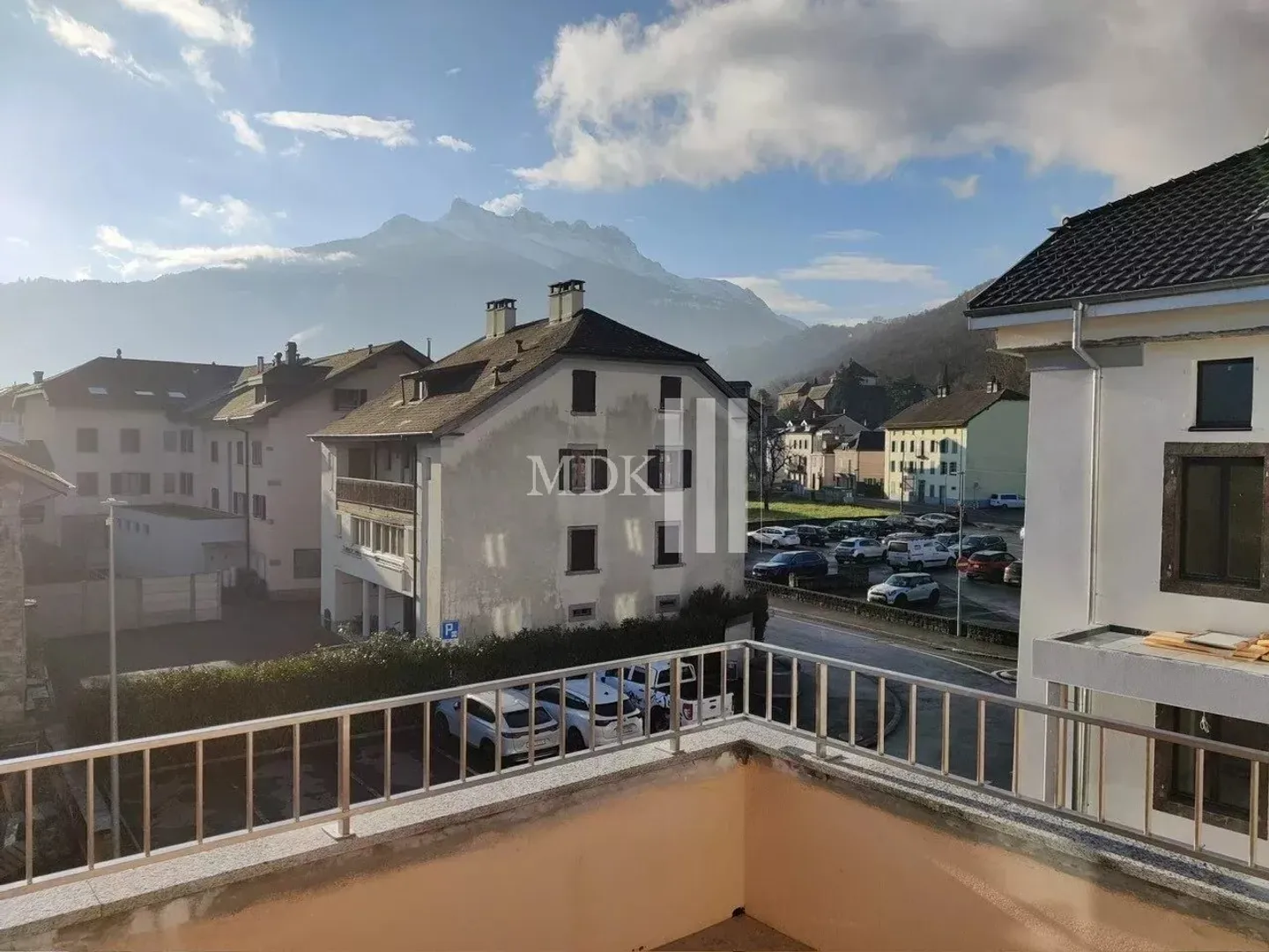 Appartamento ristrutturato di 4.5 locali in affitto a Collombey - Foto 2 di 2