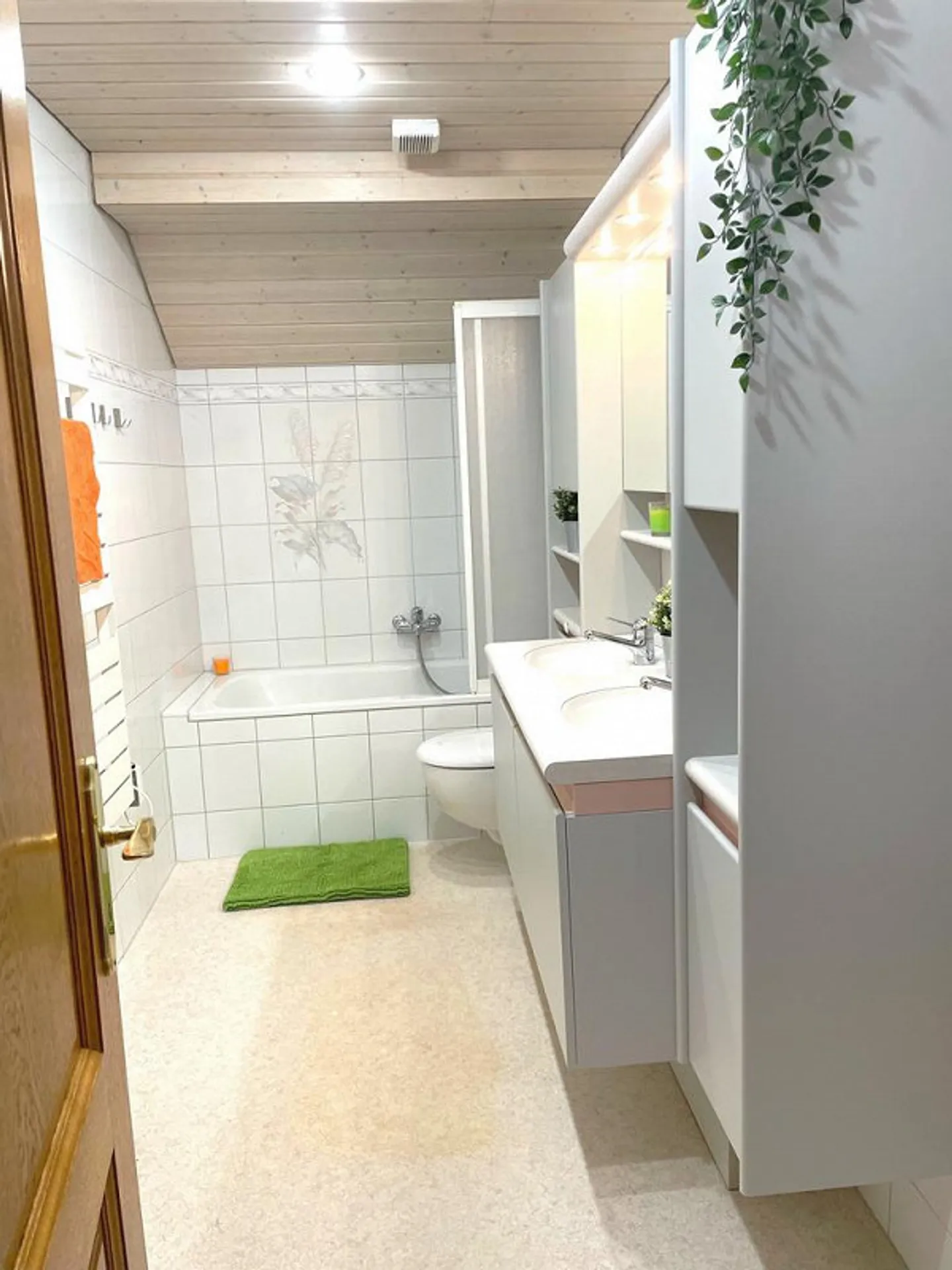 Charming living directly on the Birs - Photo 5 of 8