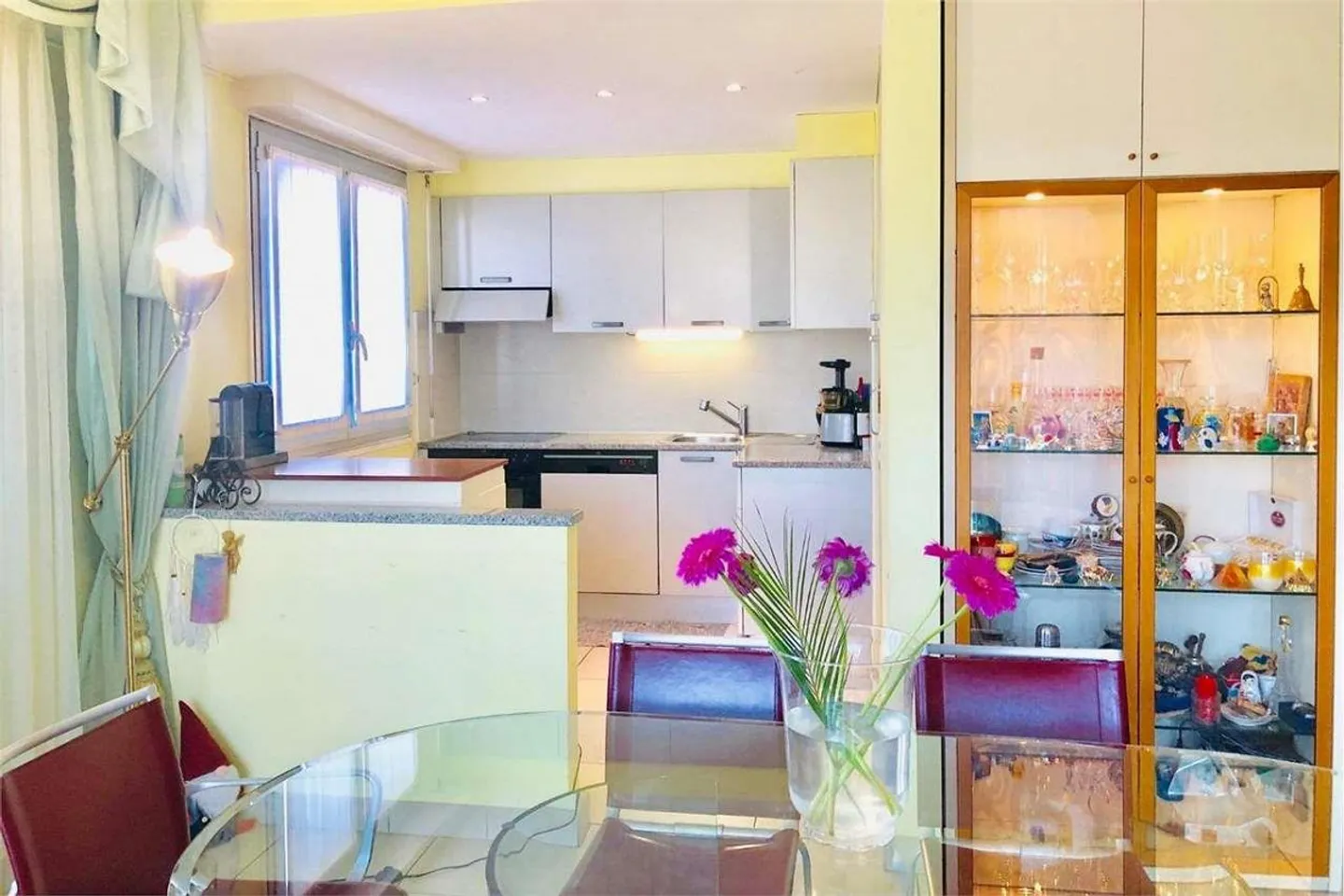 3.5-room apartment with lake view - Photo 7 of 10