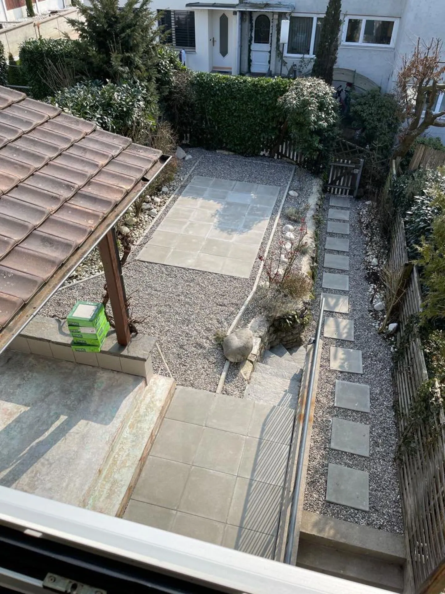 Stylish 4-room terraced house with garden in Oberwil - Photo 10 of 13